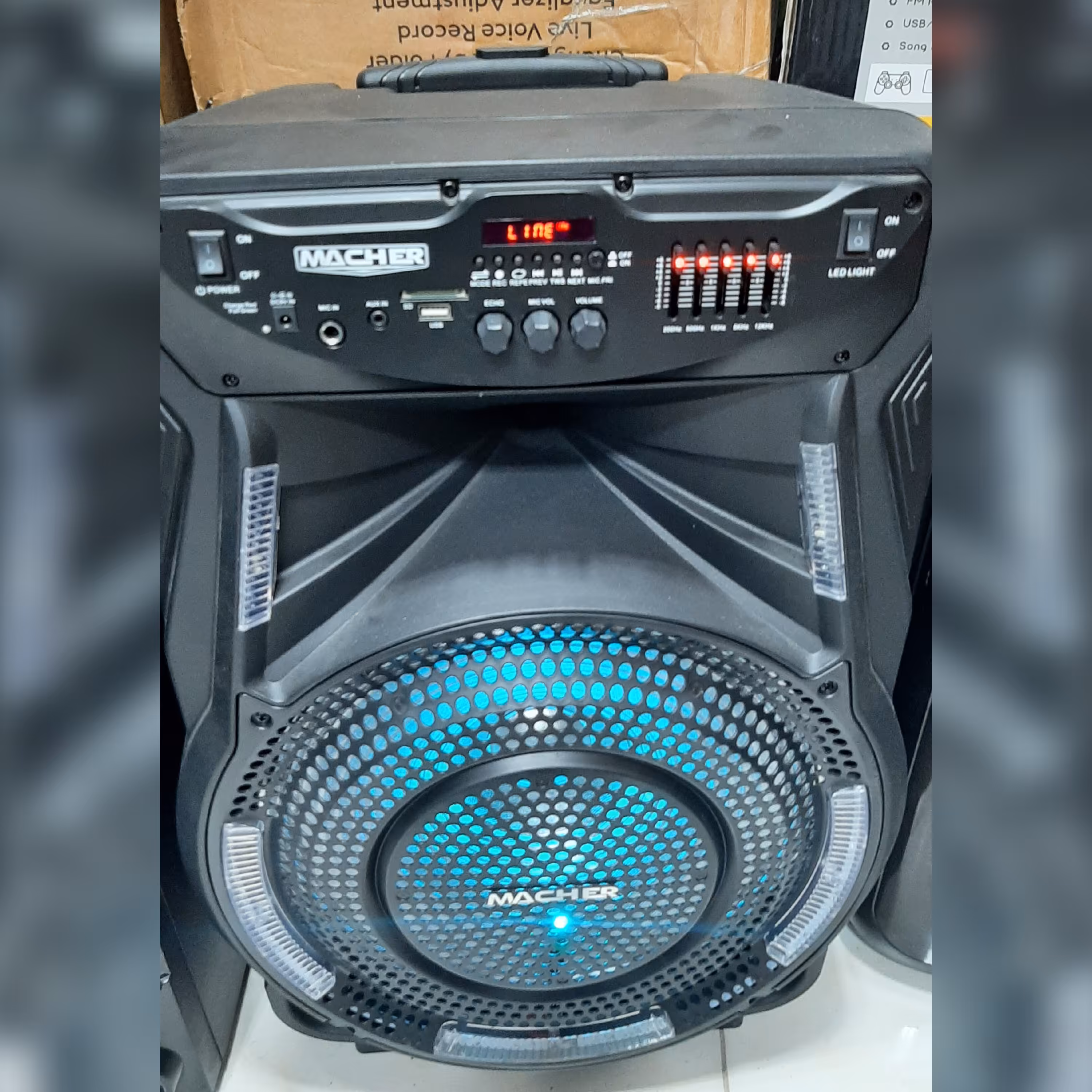 اسپیکر مچر چمدانی 15 اینج شارژی قابل حمل.ارسال با تیپاکس پس کرایه