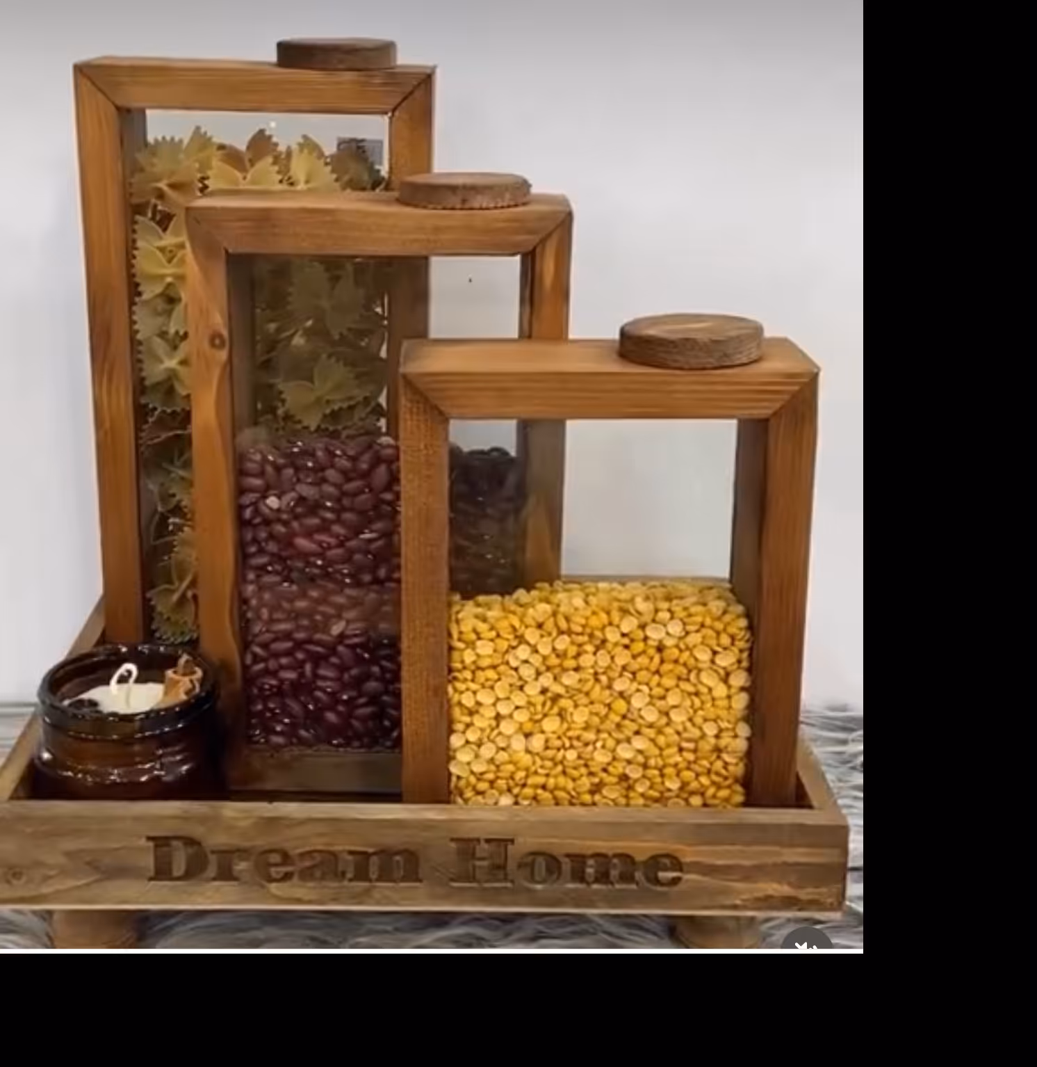 بانکه چوبی دور شیشه ایی 