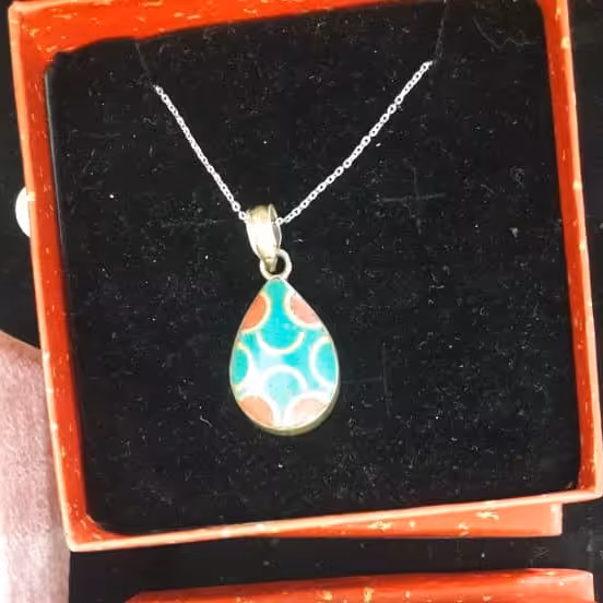 گردنبند ورشو