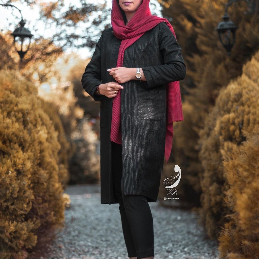 مانتو ژاکارد خطی