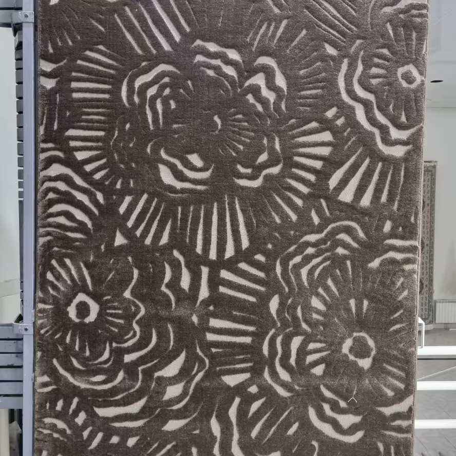 فرش پاتریس  فرش گلیم مدرن 400شانه طرح گلبانگ قهوه ای قالیچه 4متری