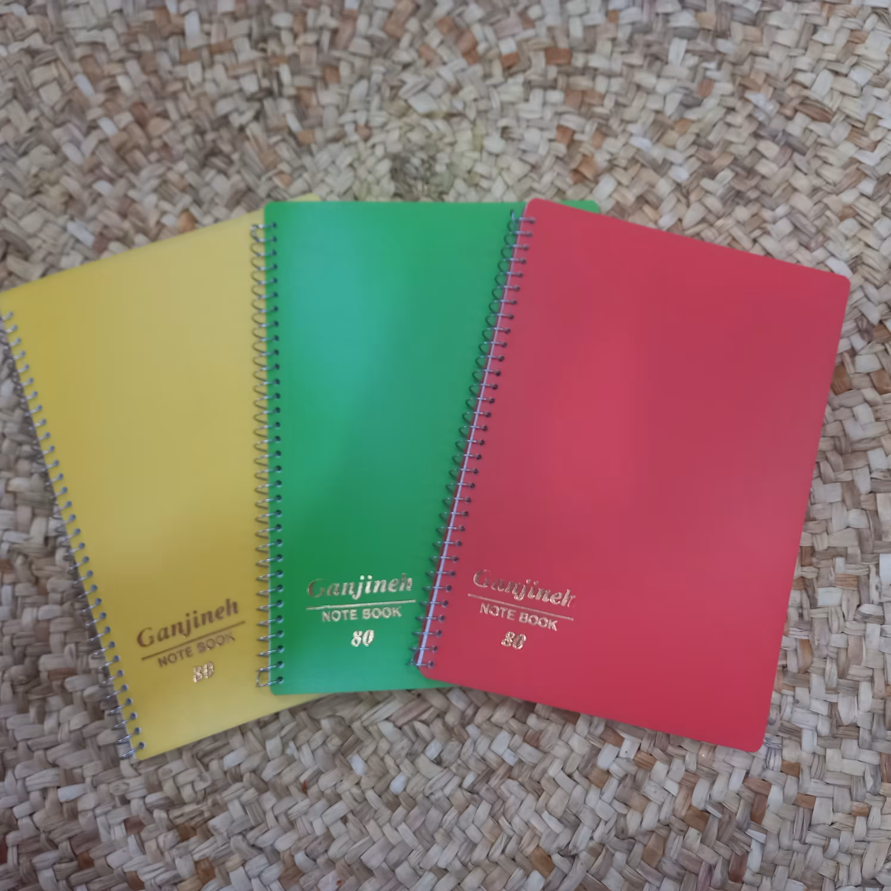 دفتر زبان سیمی هشتاد برگ جلد تلقی با رنگ های مختلف 