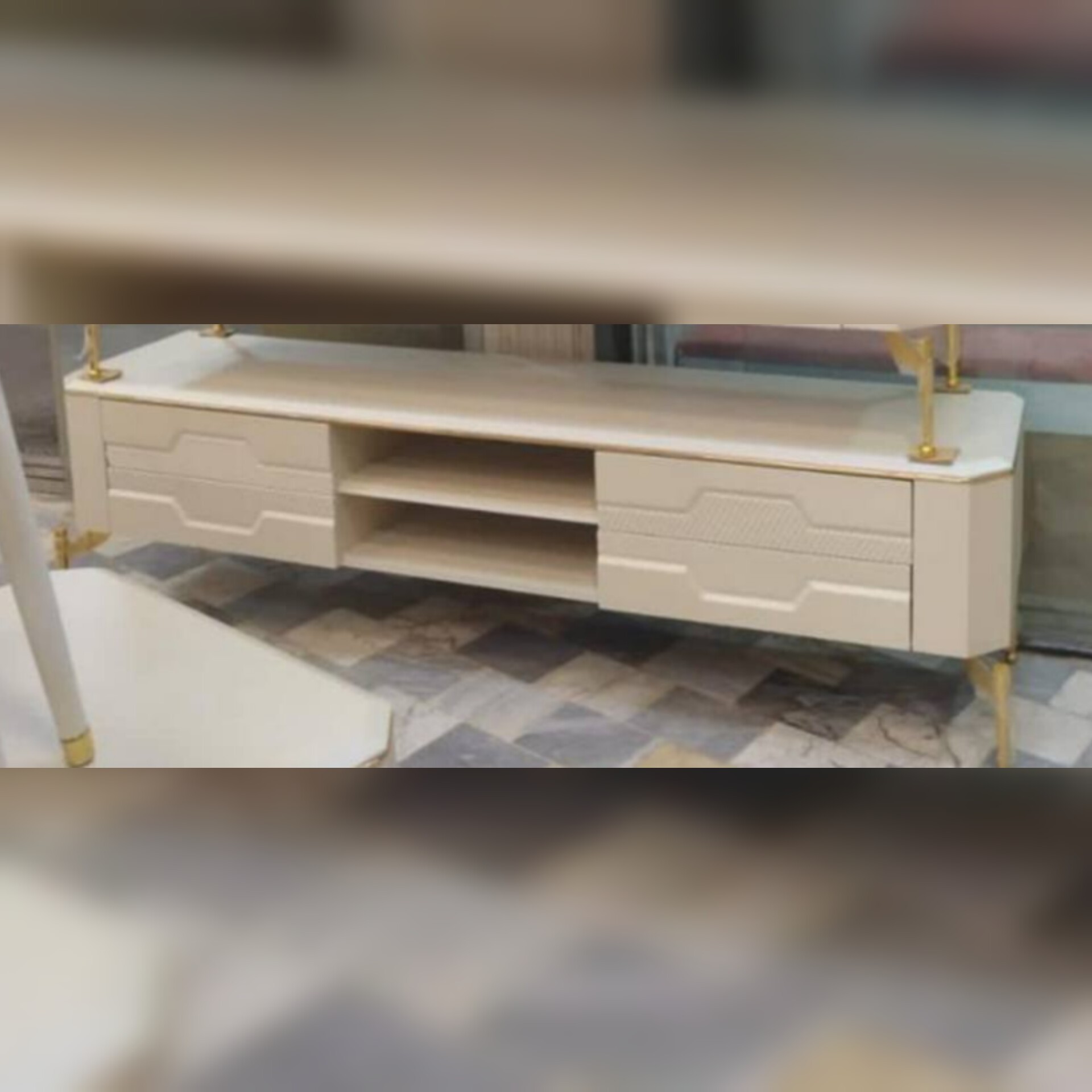 میز تلویزیون مدل A109، تمام ام دی اف درجه یک ،روکش وکیوم کره ای برند پاراکس ، ارسال پس کرایه ای