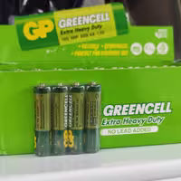 باطری نیم قلمی  GP  ویتنام Extra Heavy duty  پک 4 عددی