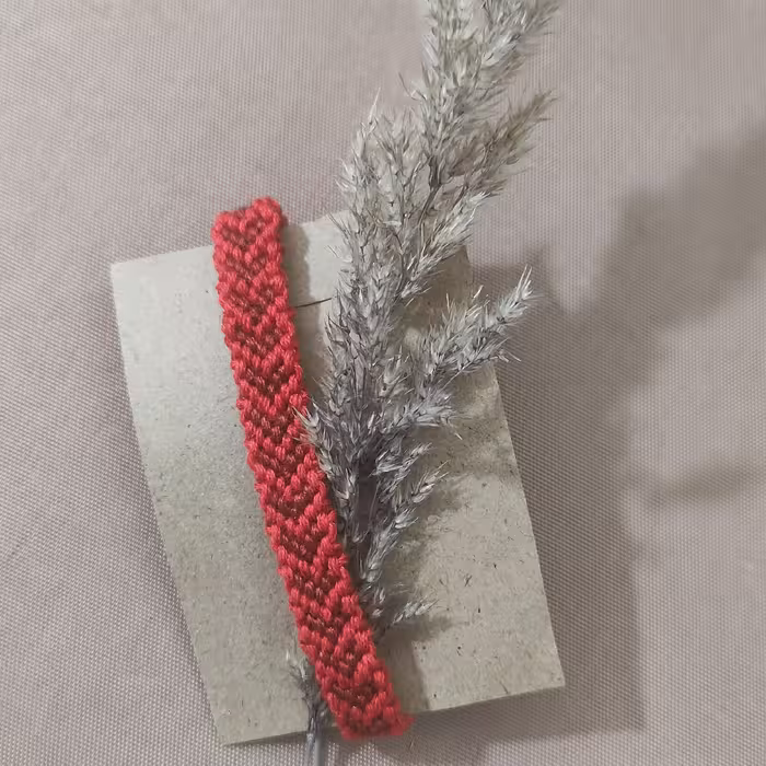 دستبند می بافت