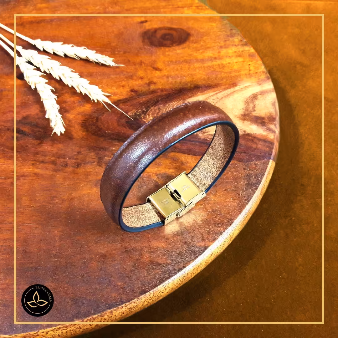 دستبند چرم طبیعی گاوی - رنگ قهوه ای طرح ساده