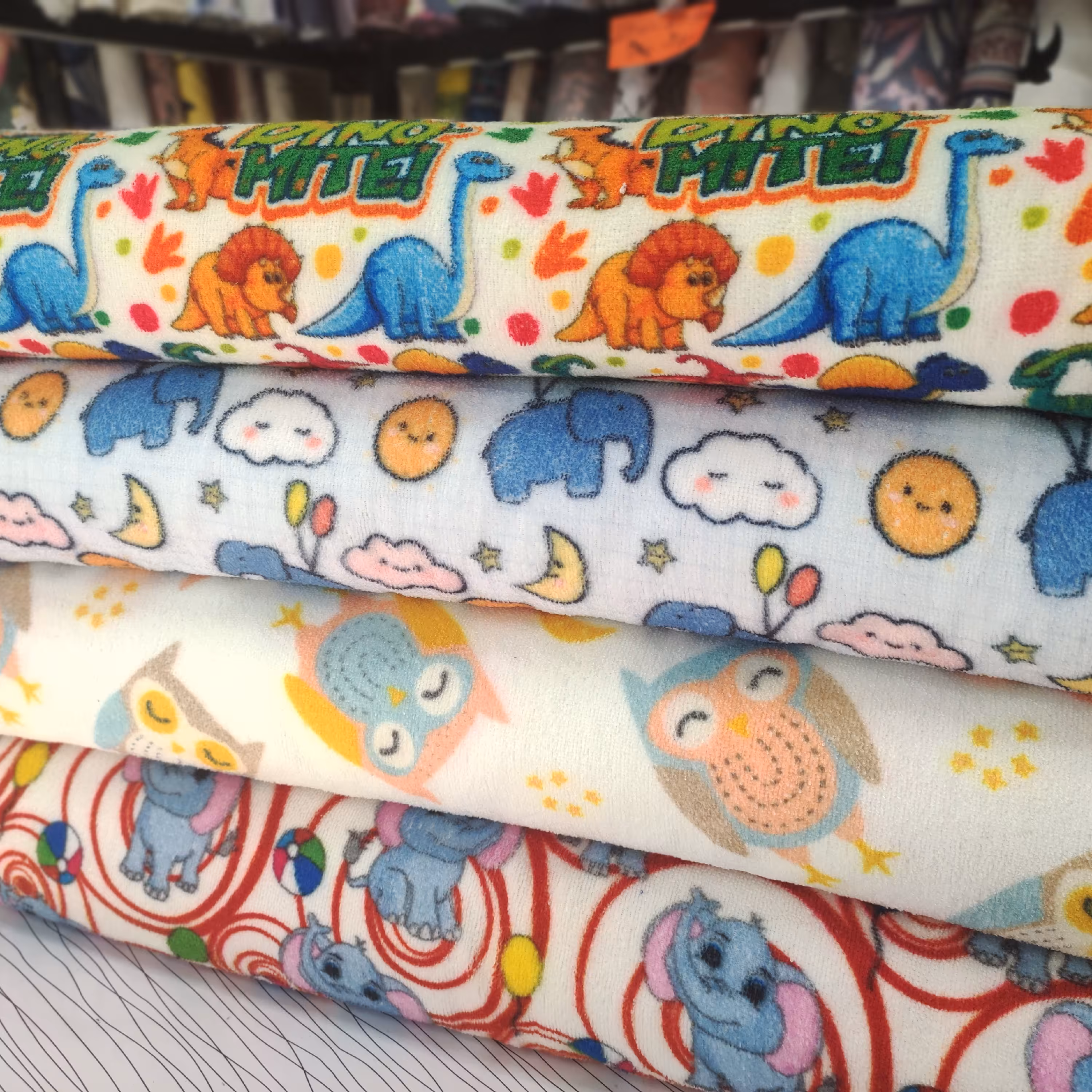 حوله عروسکی گرم بالا 100 درصد پنبه (متری)