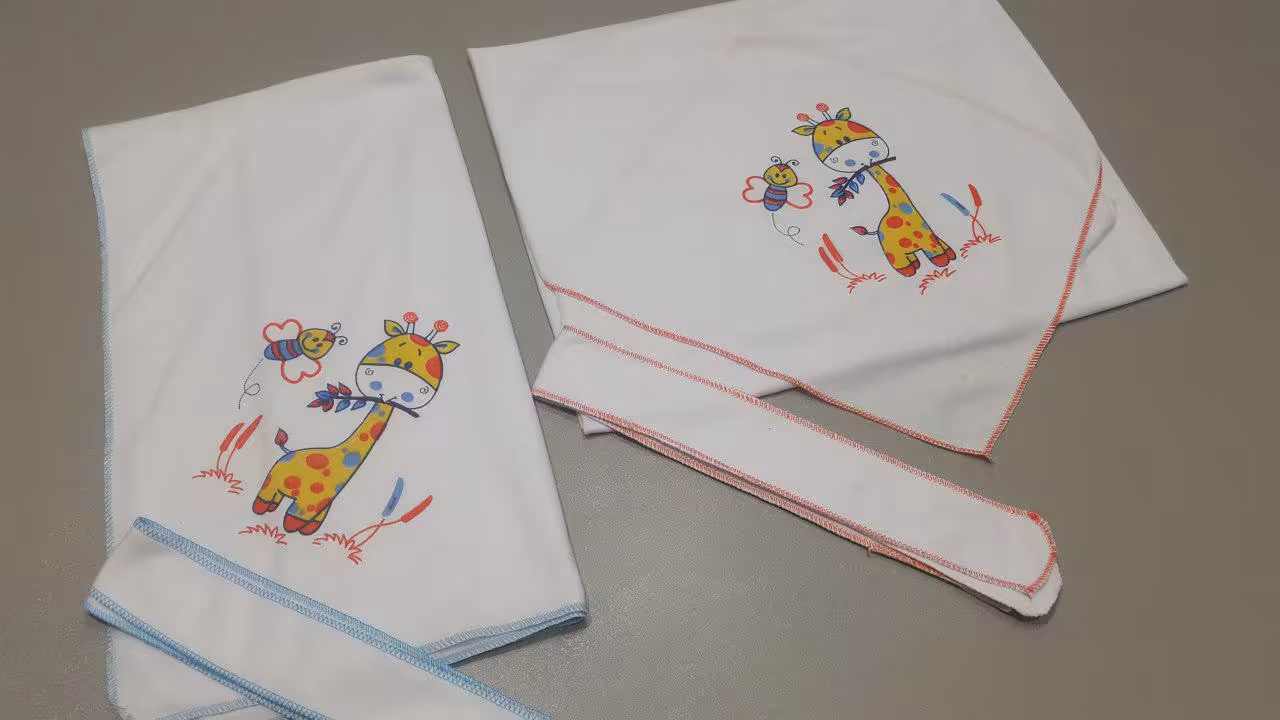 قنداق و بند نخی سایز بزرگ مدل زرافه و زنبور