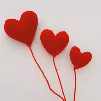 قلب کوچولو بافتنی با حروف سفارشی