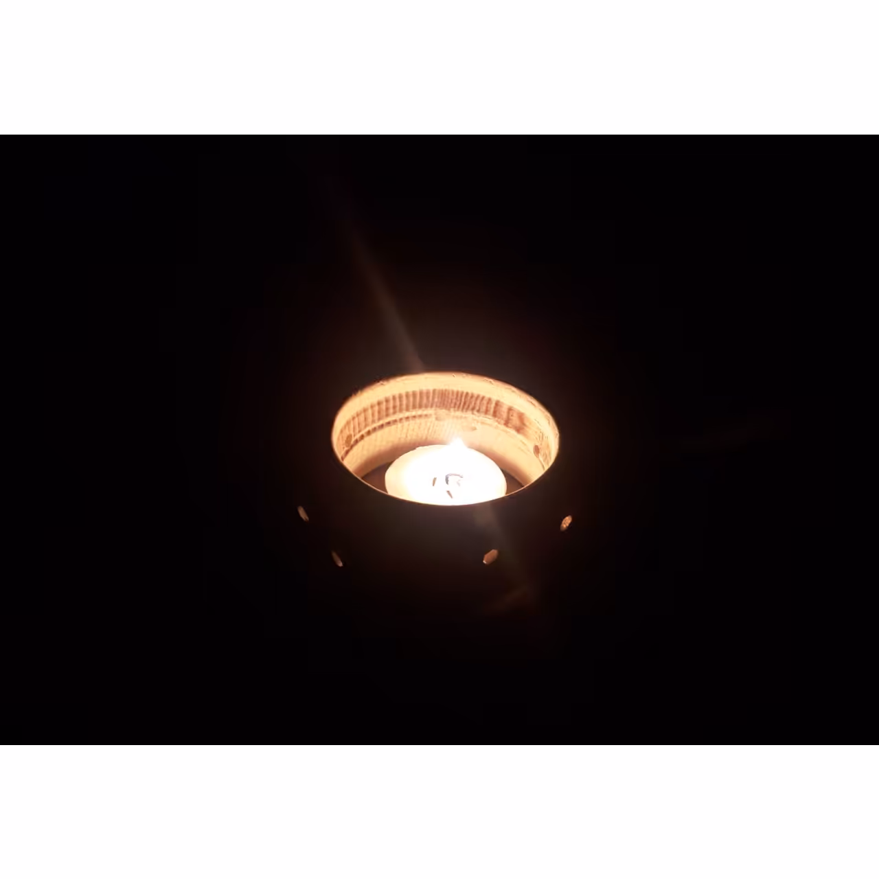 جاشمعی چوبی با نورپردازی