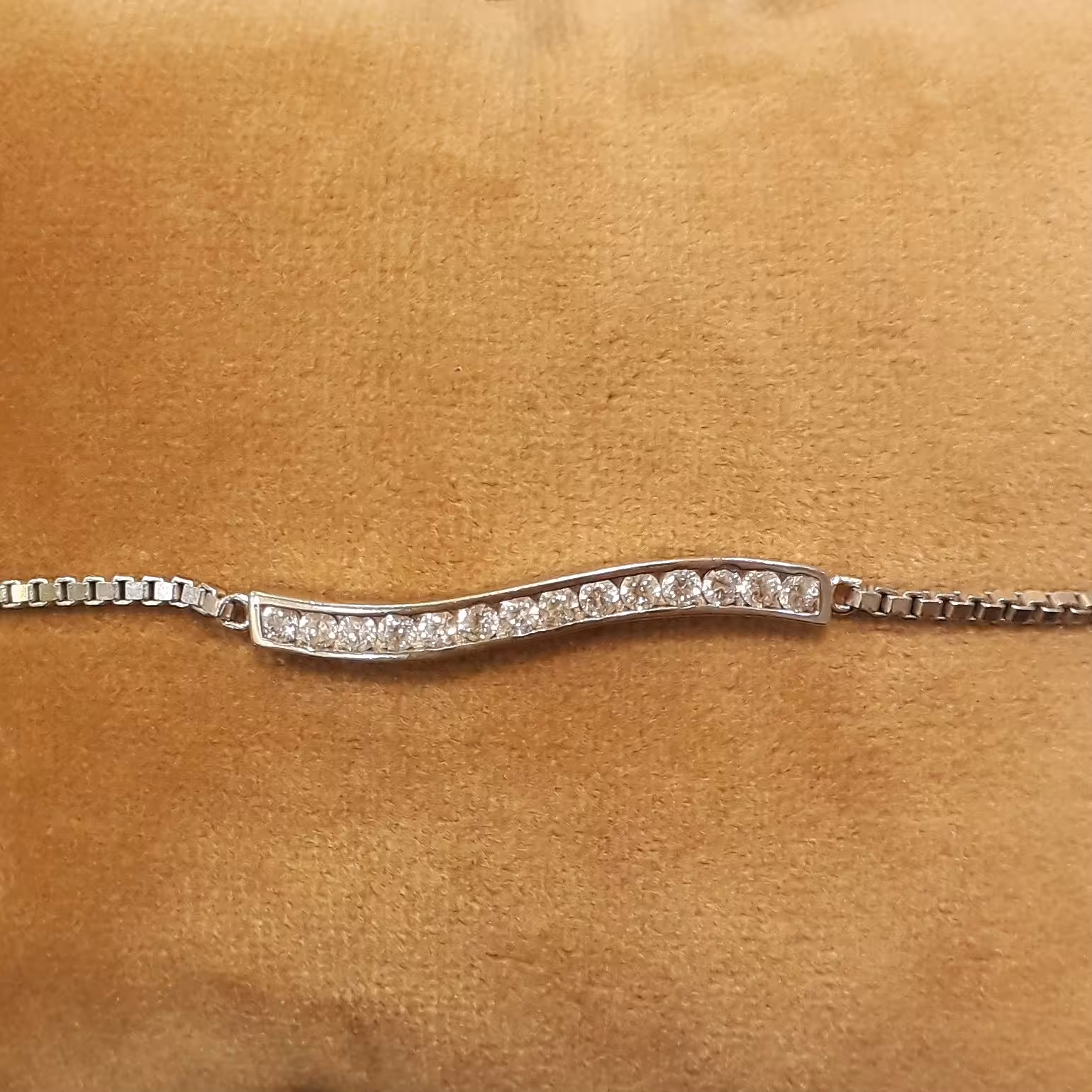 دستبند نقره ایتالیا با قفل آسانسوری