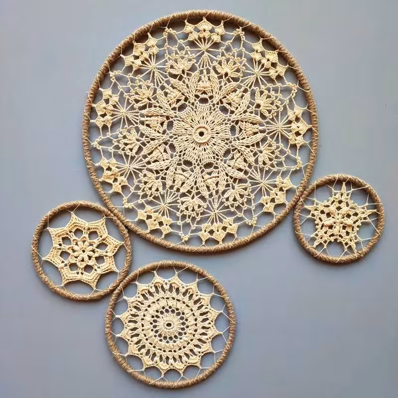 دیوارکوب قلاب بافی با نخ مرسریزه رنگبندی قابل تغییره