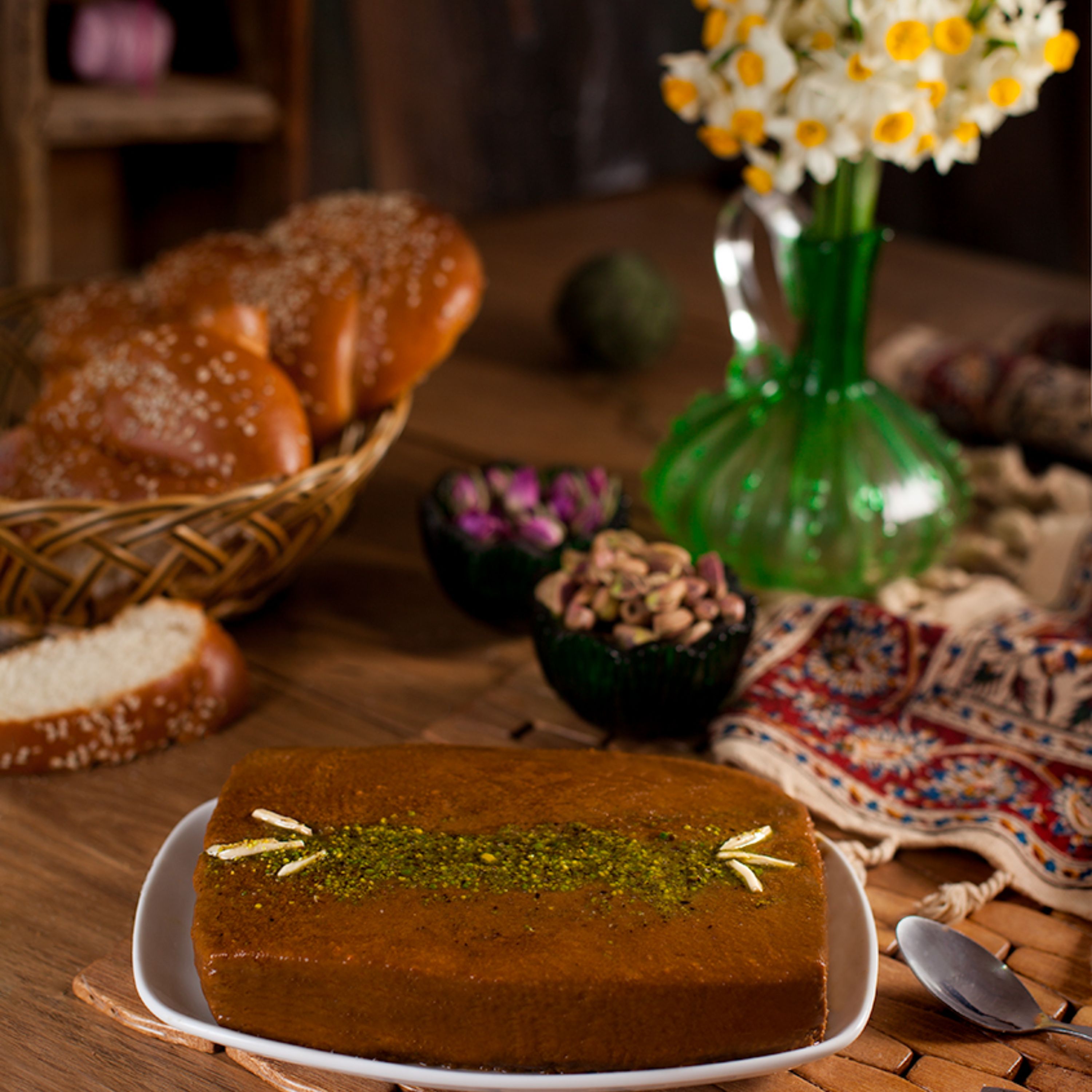 حلوای ارده ممتاز با شیره‌ی انگور رژیمی بدون شکر 1000 گرمی بشری - BASHARI