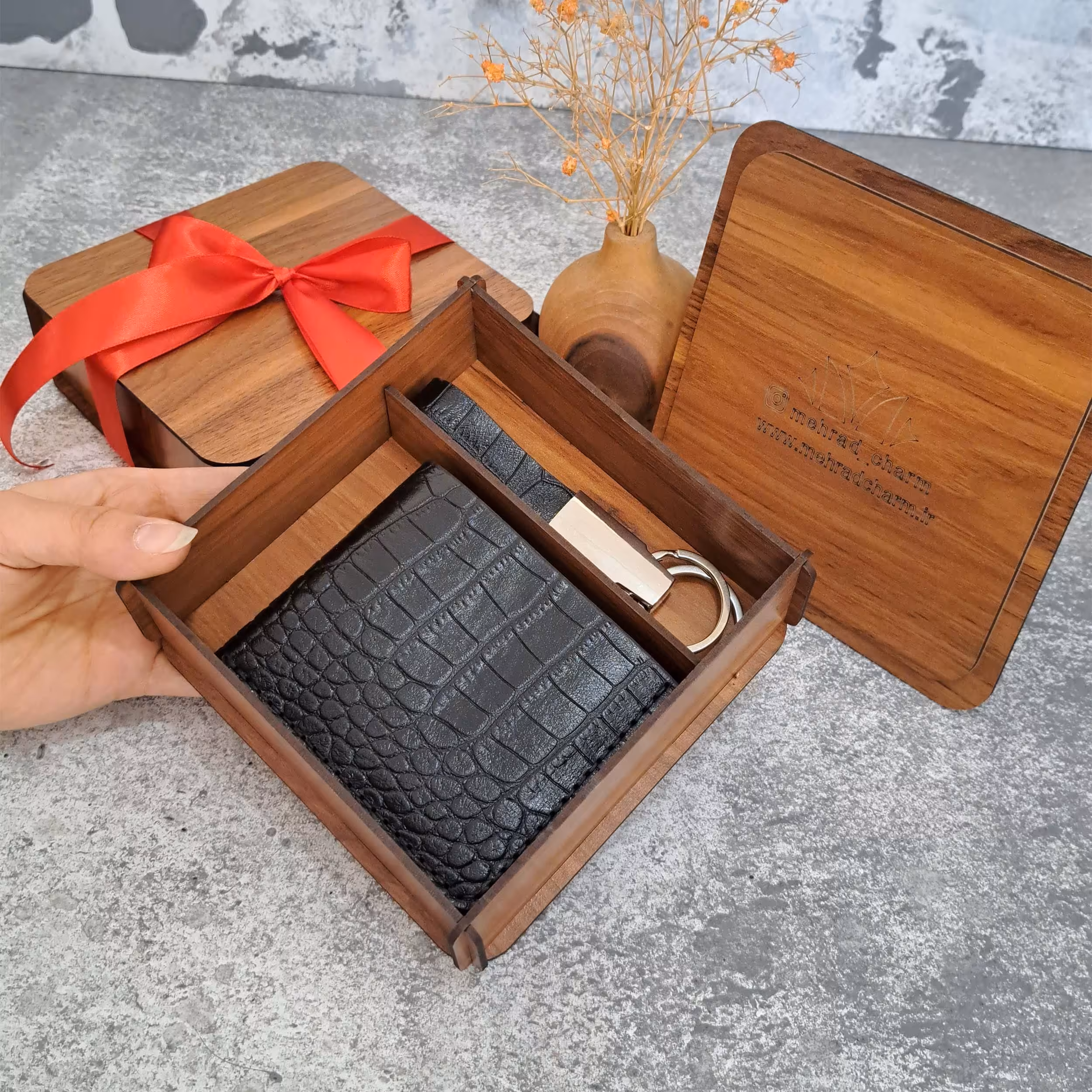 کیف پول جیبی چرم طبیعی دست دوز 