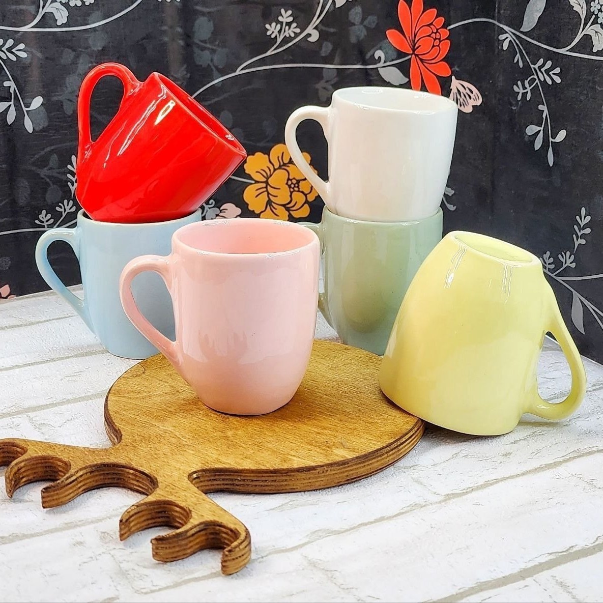 لیوان دسته دار رنگی