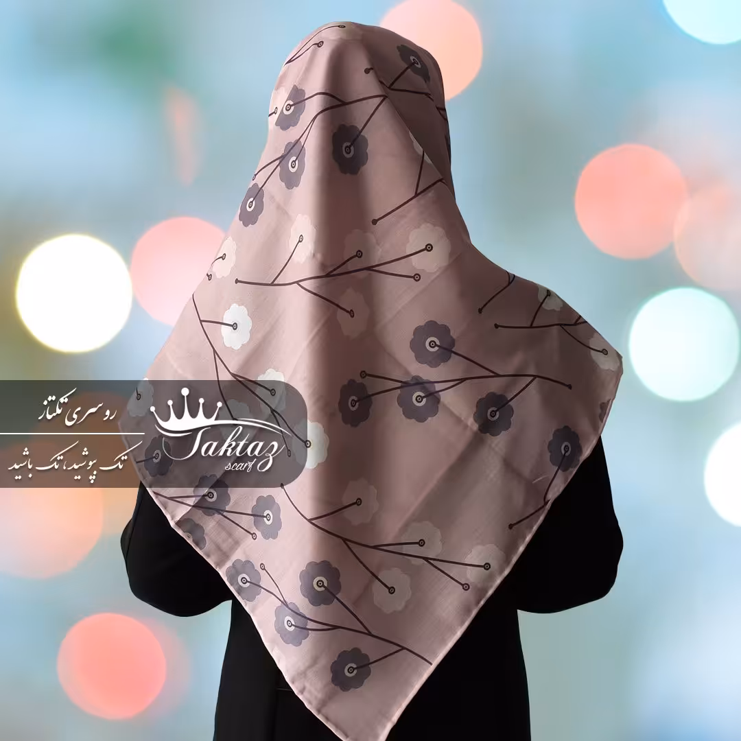 روسری نخی دور دست دوز قواره 120 کالباسی با شکوفه های زیبا