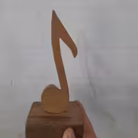 استند نوت موسیقی ساده متریال چوب گردو.        
