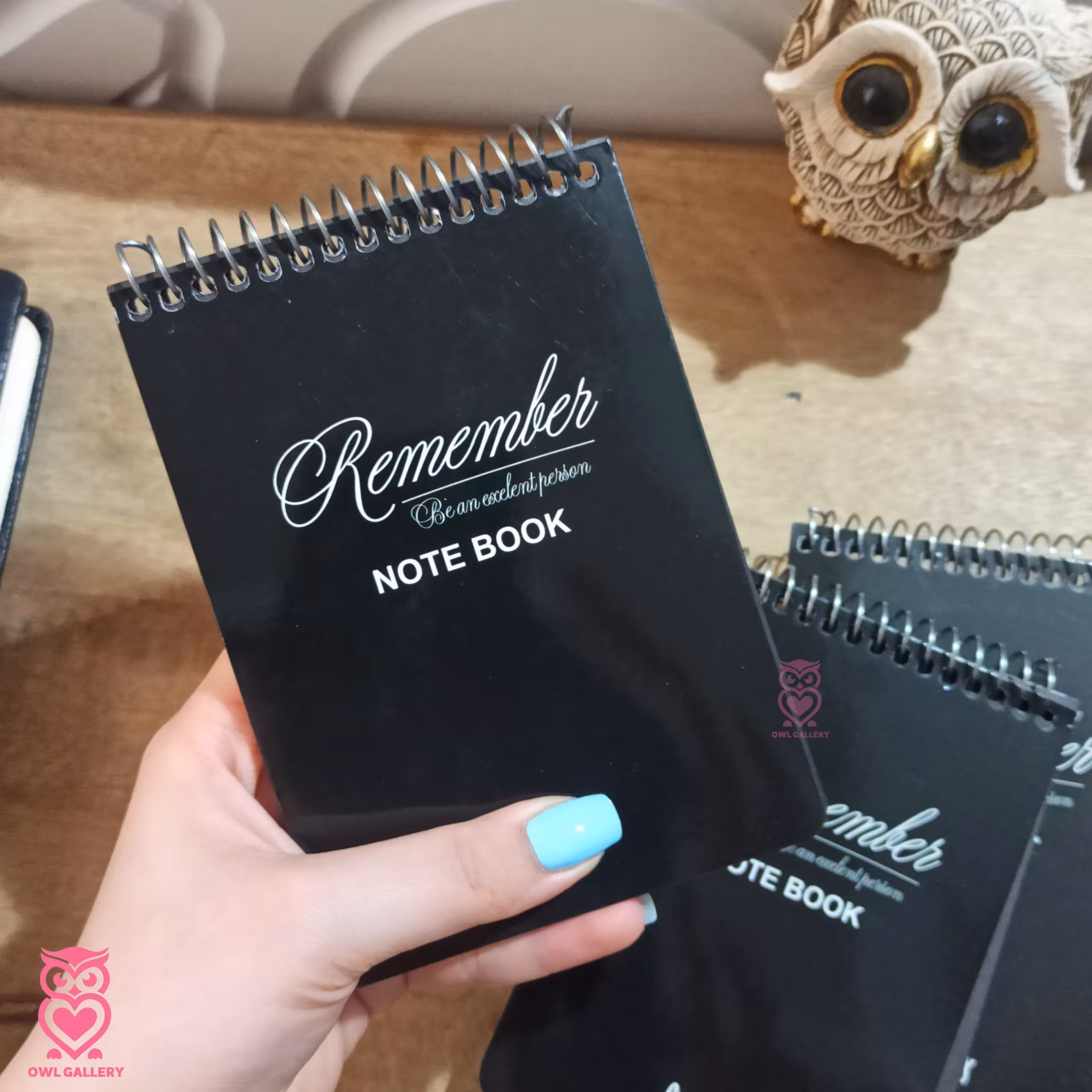 دفترچه یادداشت مشکی ( با برگه های مشکی)