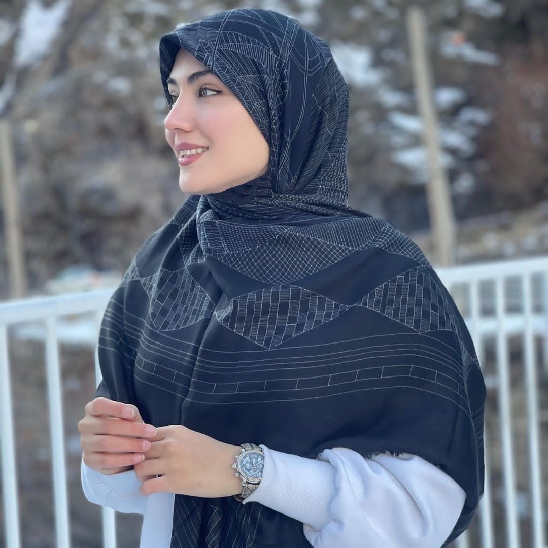 روسری نخ پنبه مشکی،ارسال رایگان،روسری مجلسی،روسری مزونی،روسری خاص