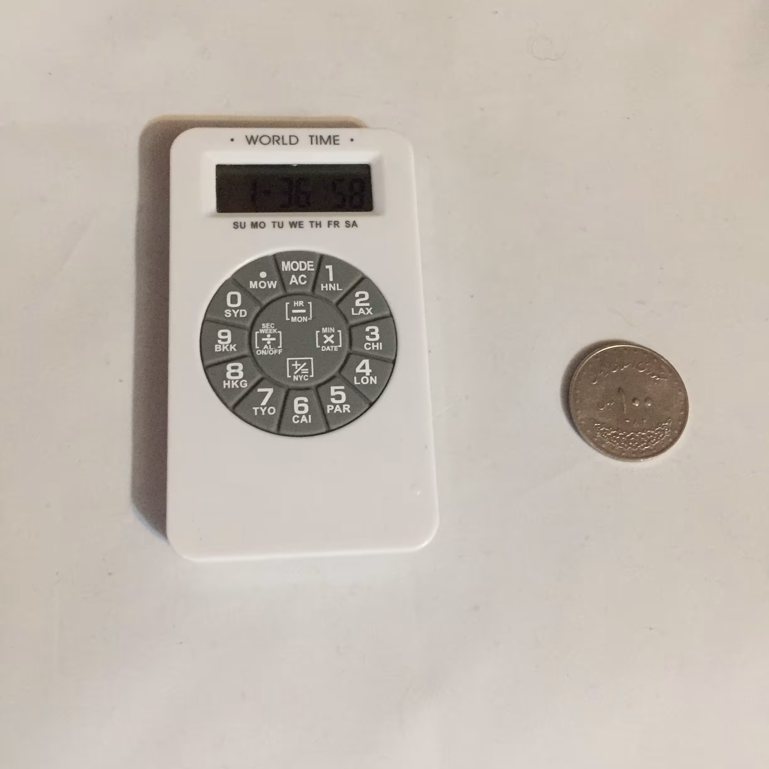 ساعت جهانی رومیزی (نیاز تریدرها)