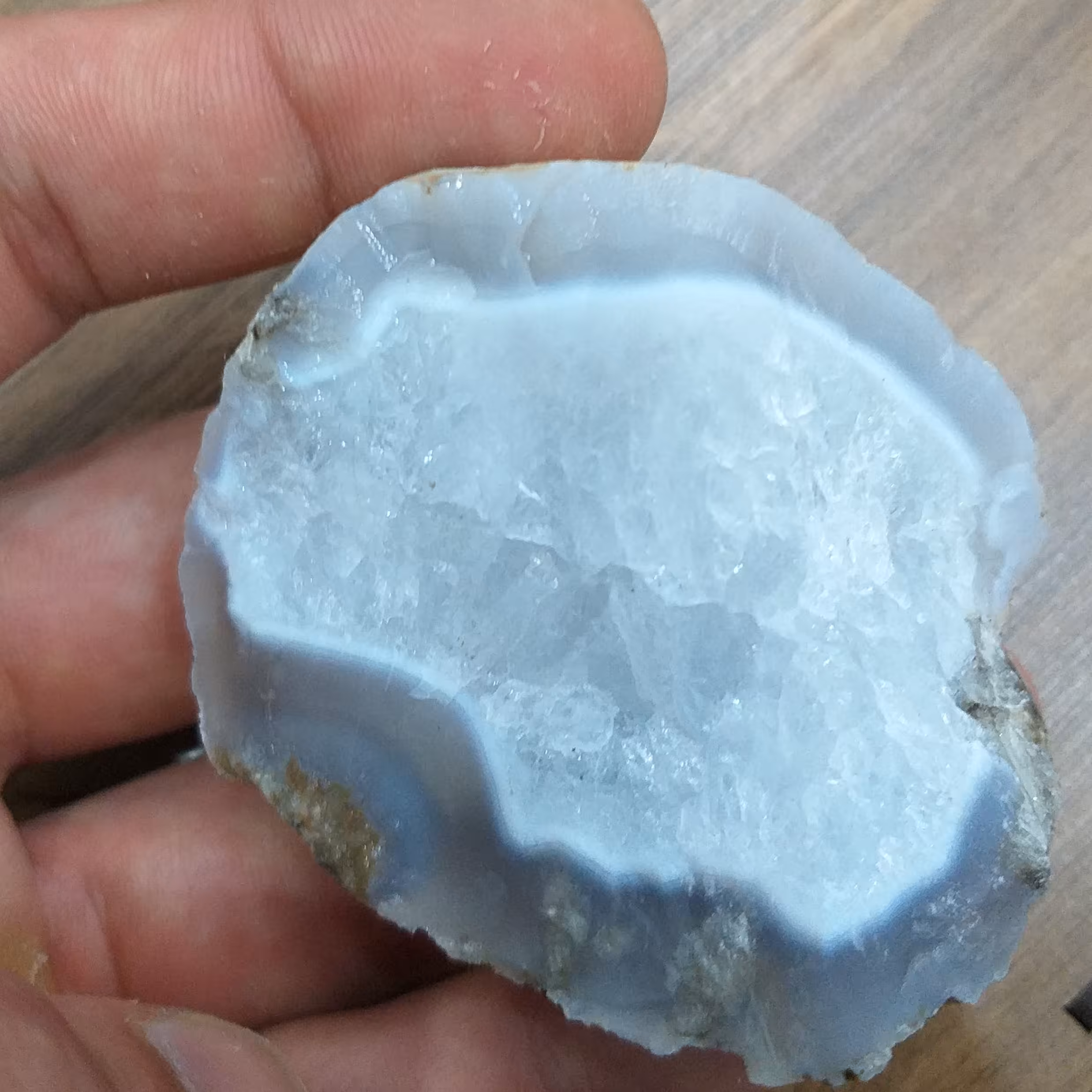 راف عقیق کوارتز  بسیار زیبا و با کیفیت (r45)