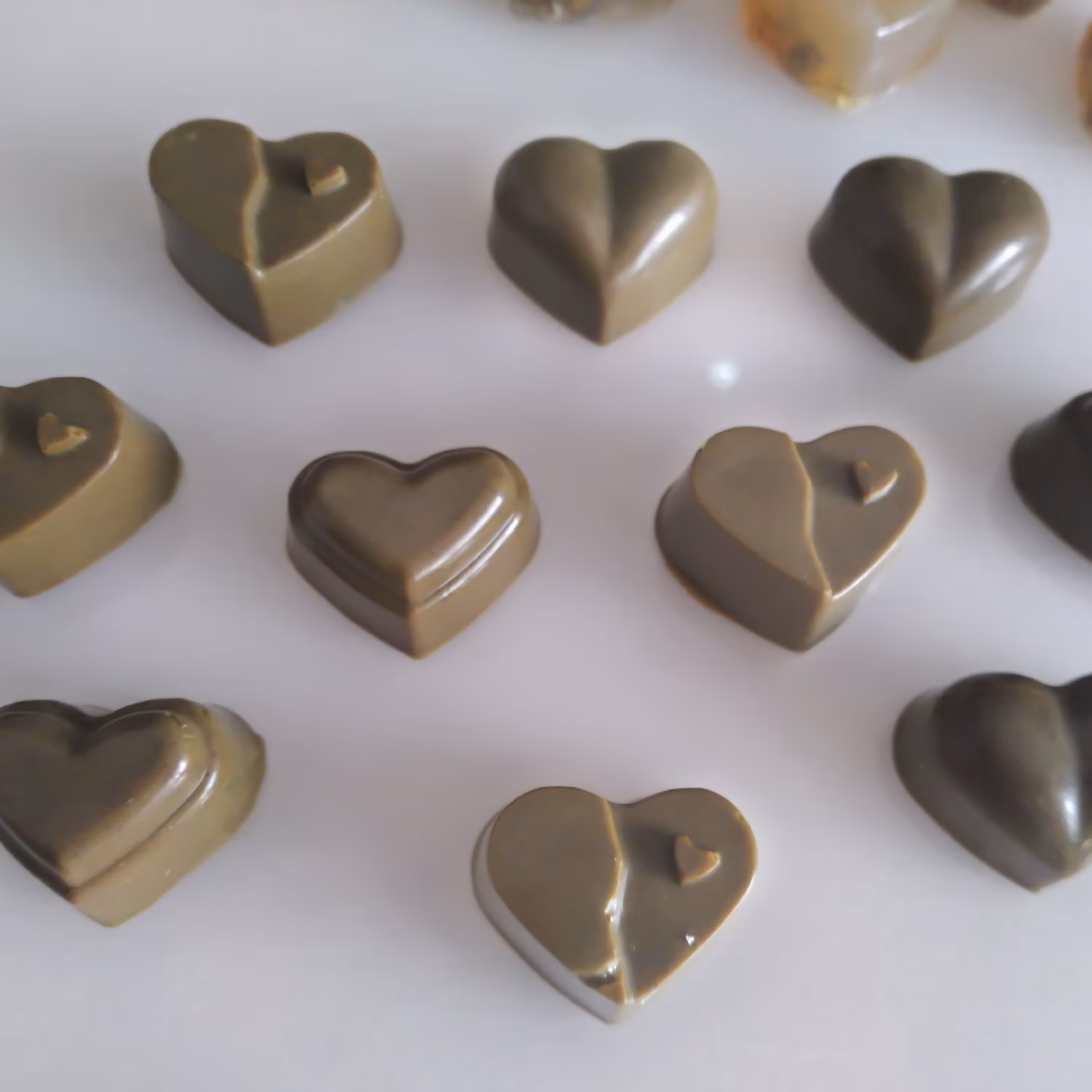 پک چهار عددی صابون دستساز و گیاهی حنا