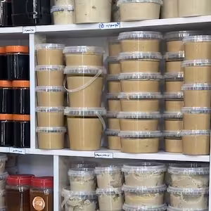 کره بادام زمینی خالص 360 گرمی تازه و با کیفیت متفاوت و قیمت عالی برای اونایی که عاشق کره بادام زمینی هستن