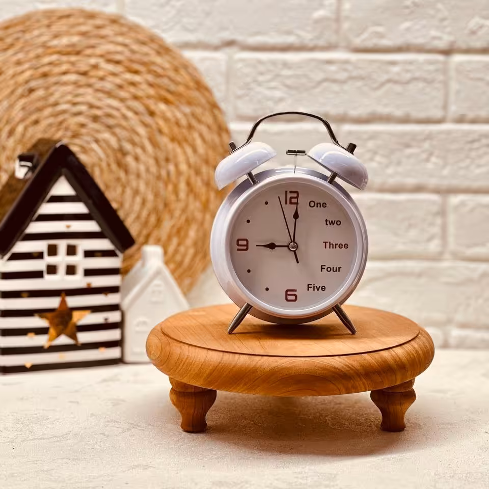 ساعت زنگ دار در طرح های خیلی متنوع و رنگی جذاب 