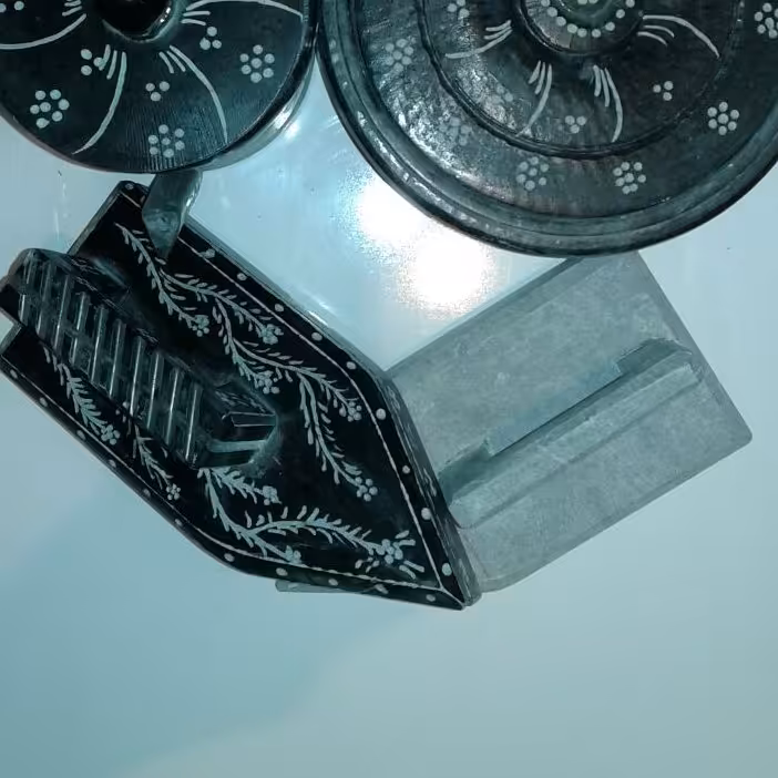 اتوی قلم زنی شده محصولات طبیعی زیتون