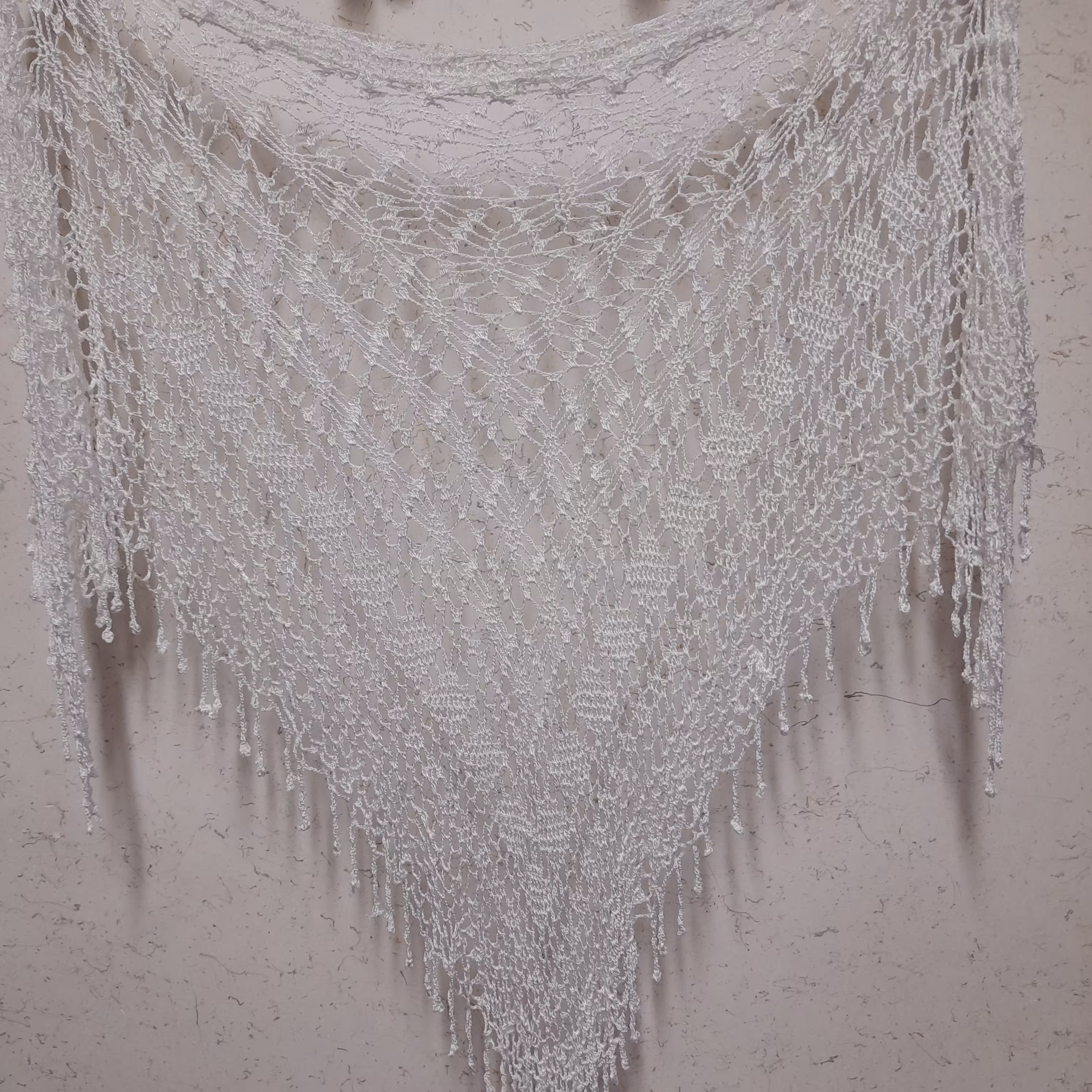 اشارپ ( روسری ابریشمی قاسم آبادی ) بافتنی لوزی عنکبوتی سفید