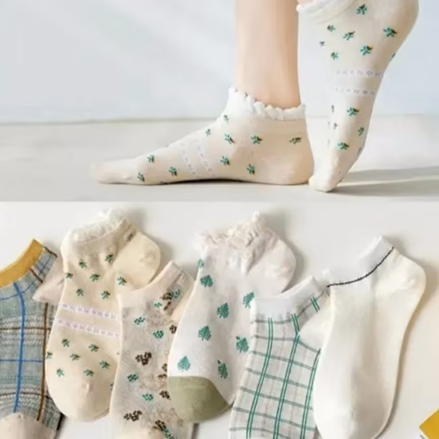 جوراب  طرح کاج لب گیپوری