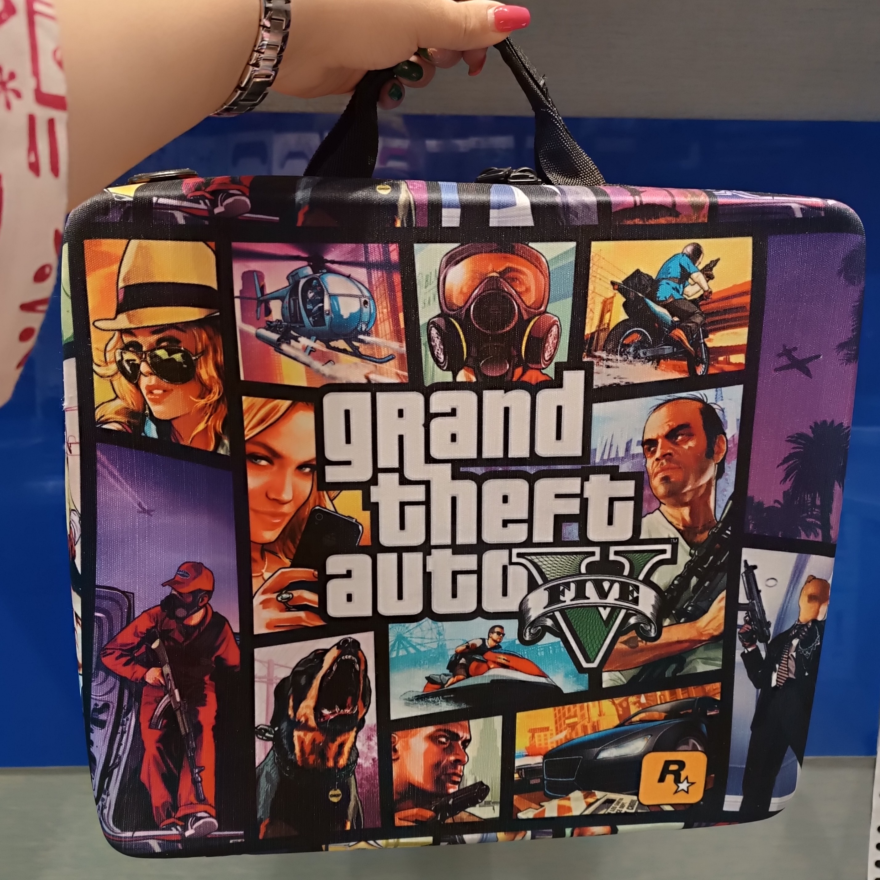 کیف حمل کنسول ps4 طرح gta