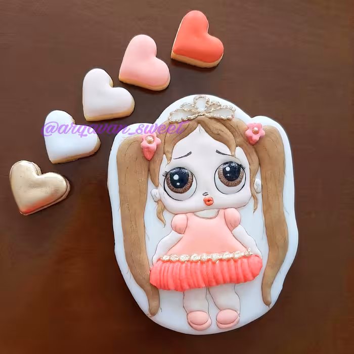 کوکی دکوراتیو (رویال آیسینگ) طرح دخترانه