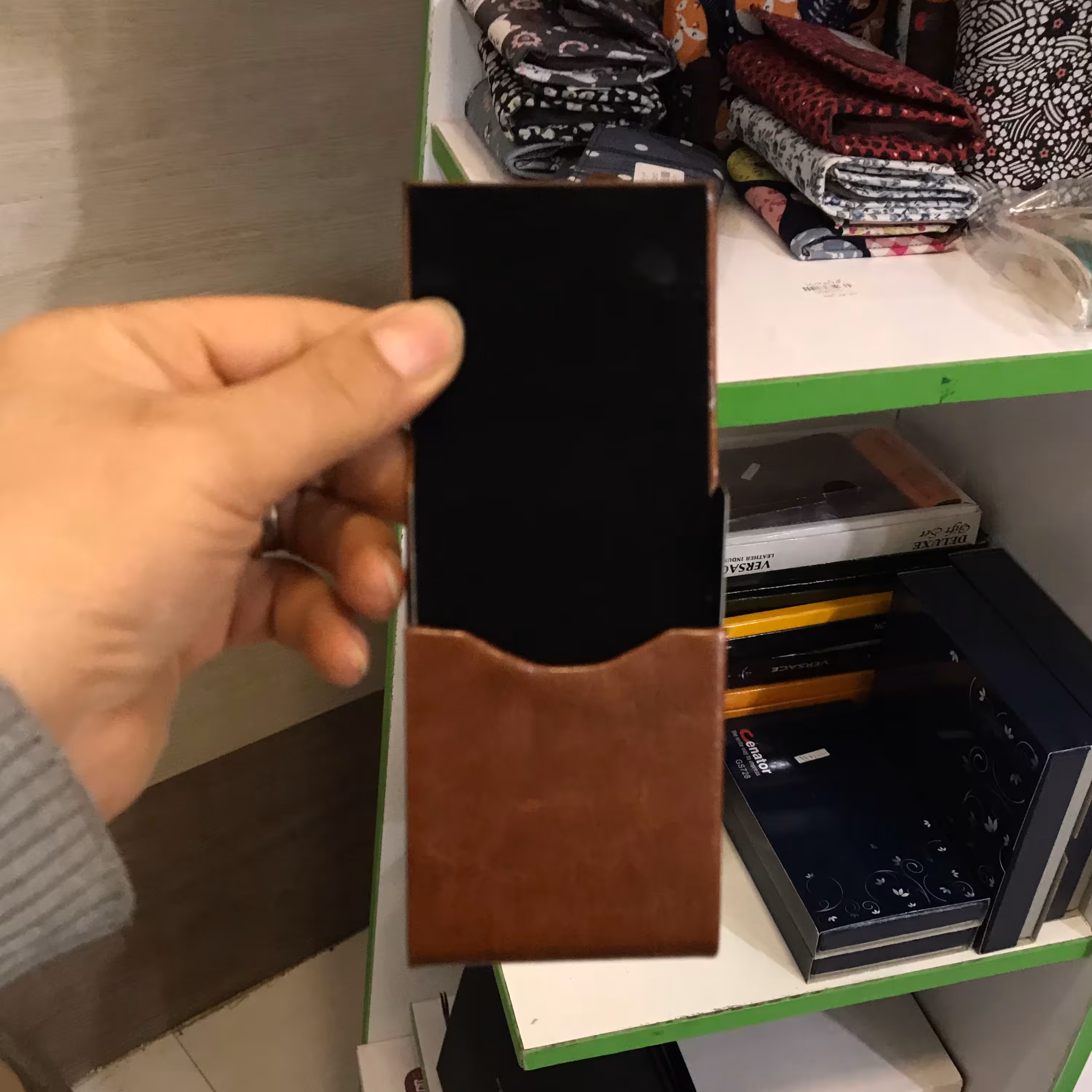 جاکارتی با درب مغناطیسی