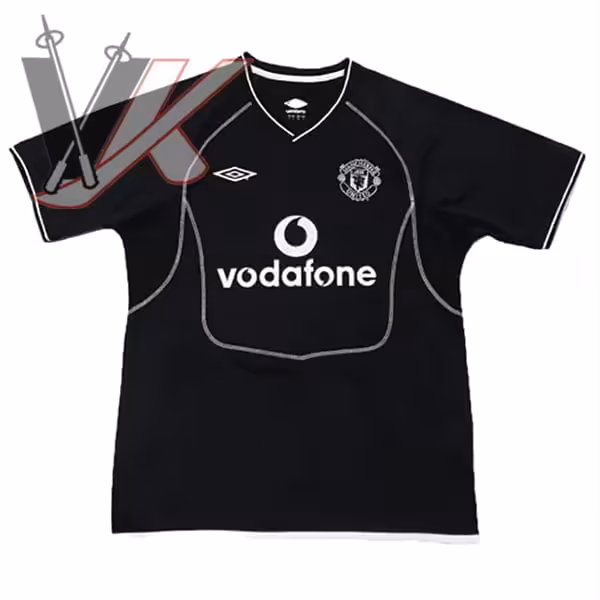 لباس دوم منچستریونایتد 2001 کد 2301178