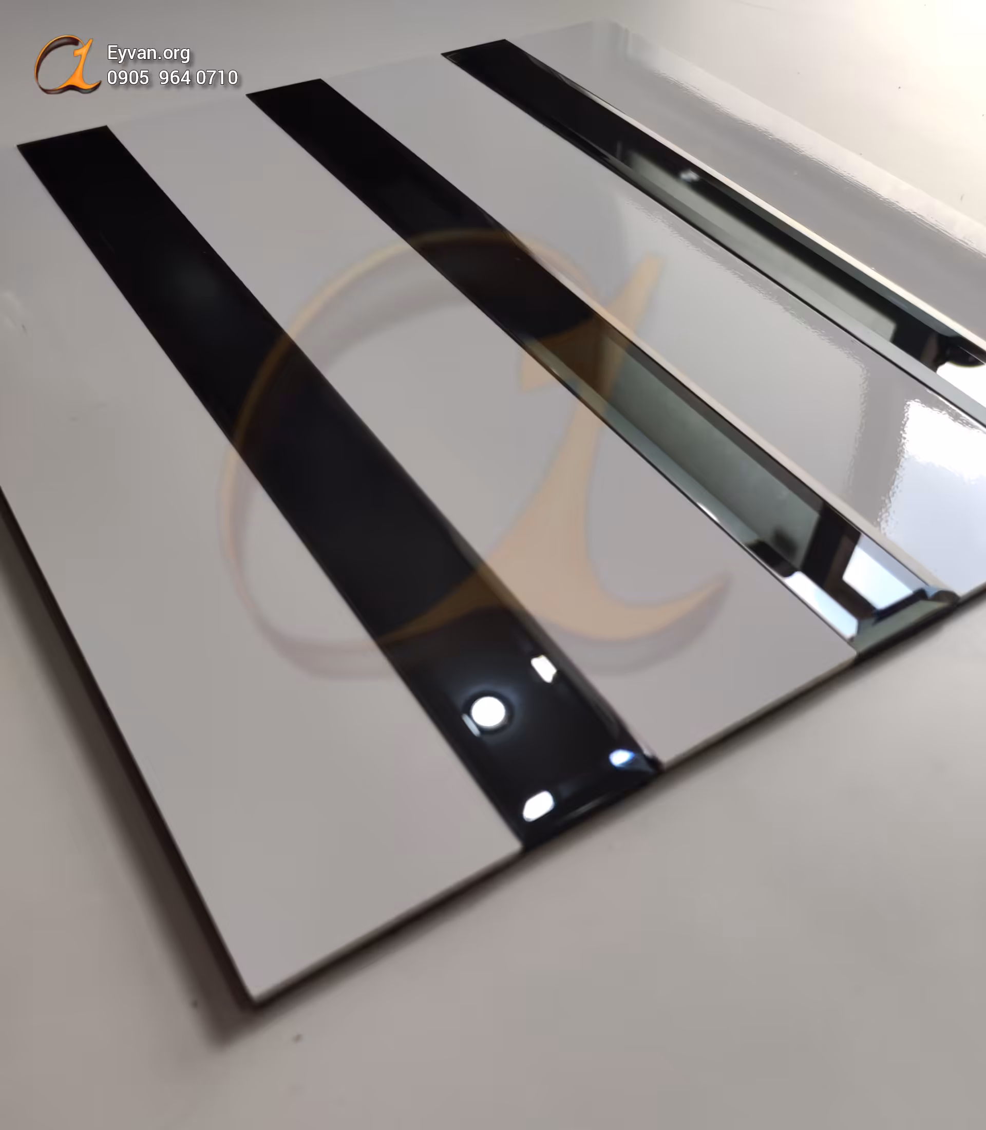 بین کابینتی چسبی سفید w707