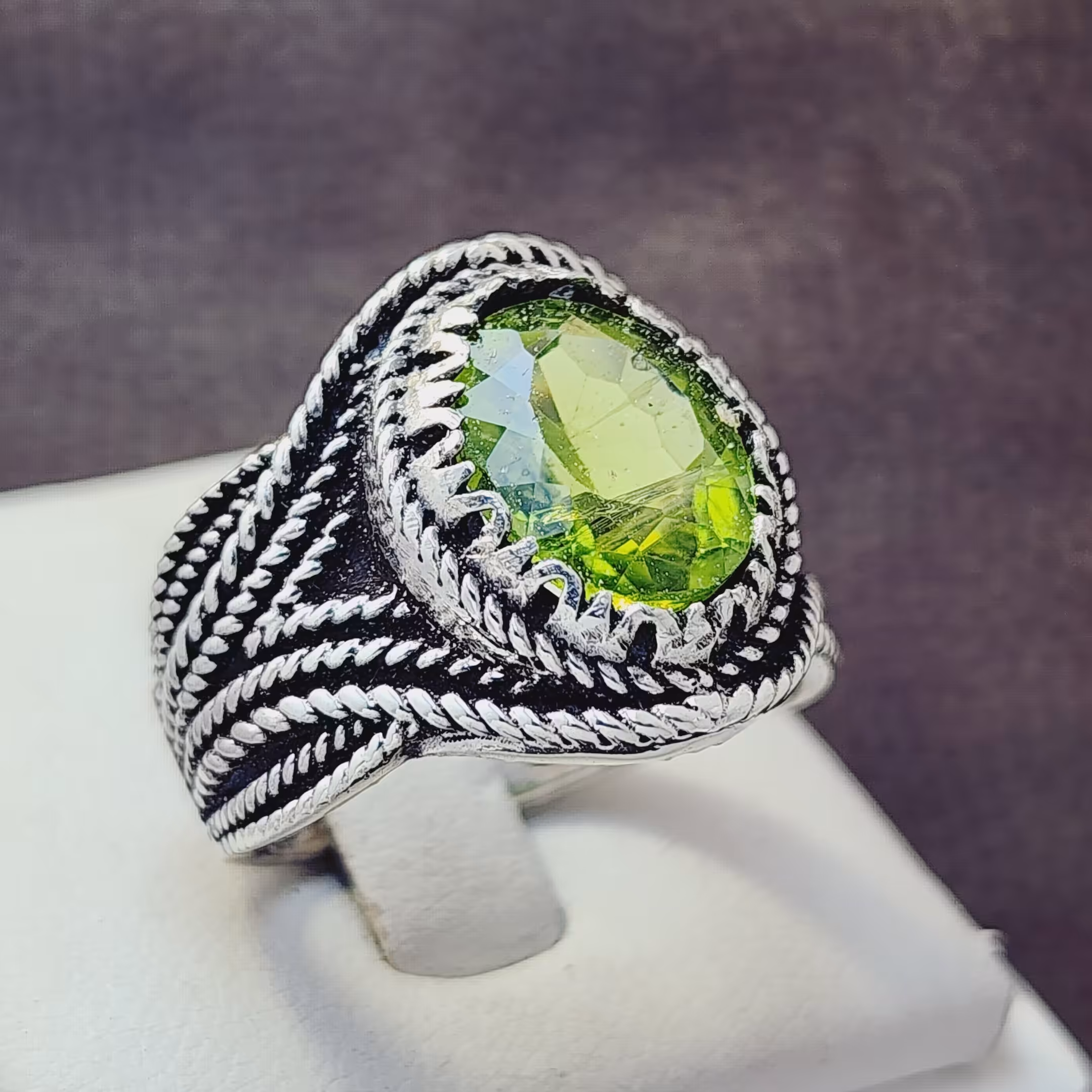 نگین زبر جد اصل و معدنی با رکاب نقره زیبا مردانه  