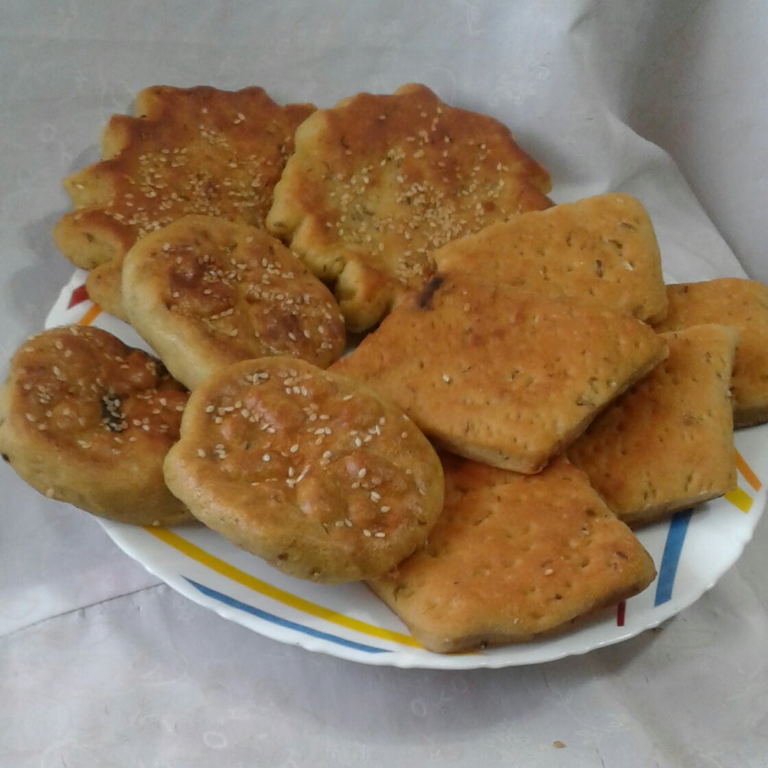 3 نمونه کلوچه محلی(1500گرم)