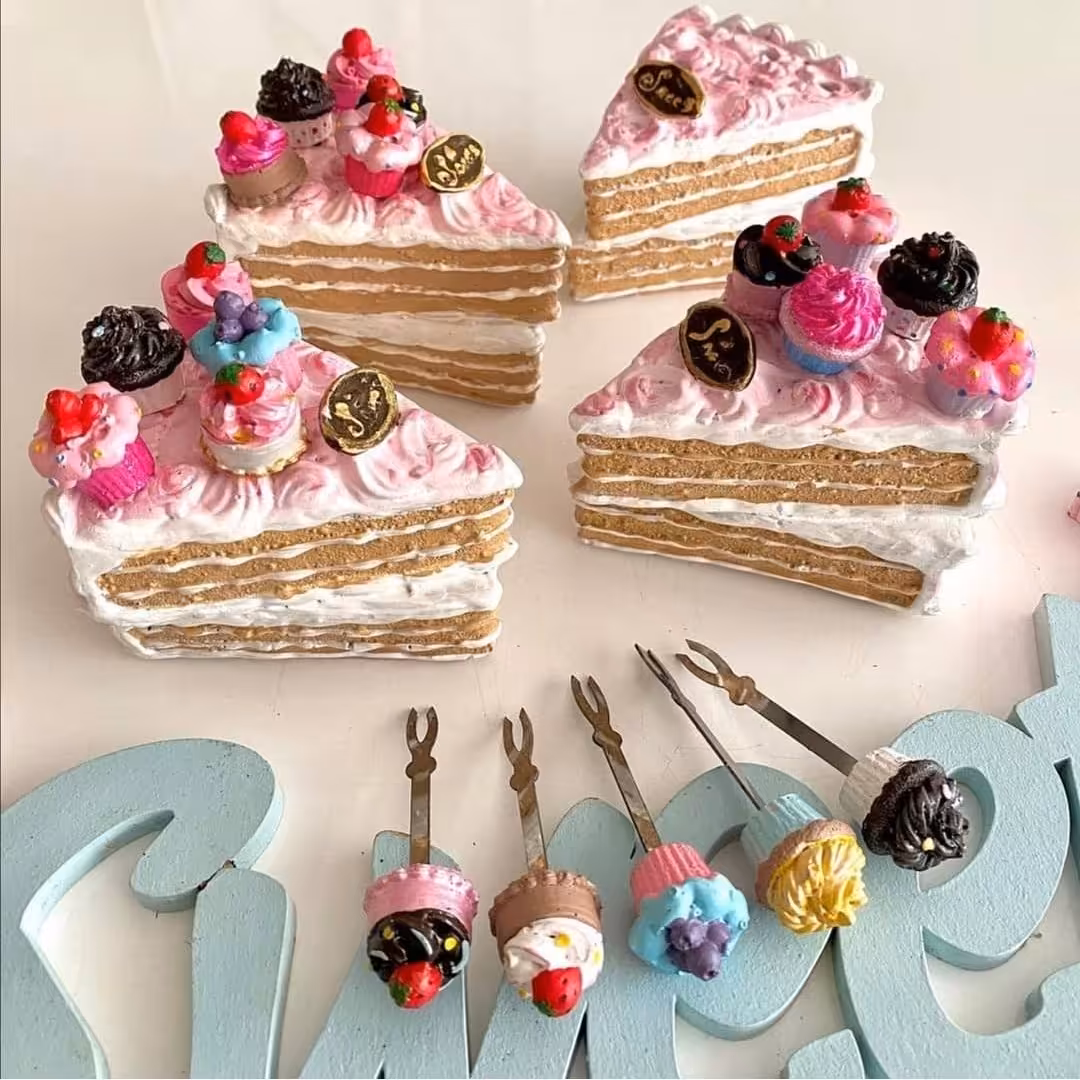 چنگال زیتون خوری برش کیک رنگ بندی(زیتون خوری کیک 3 طبقه)