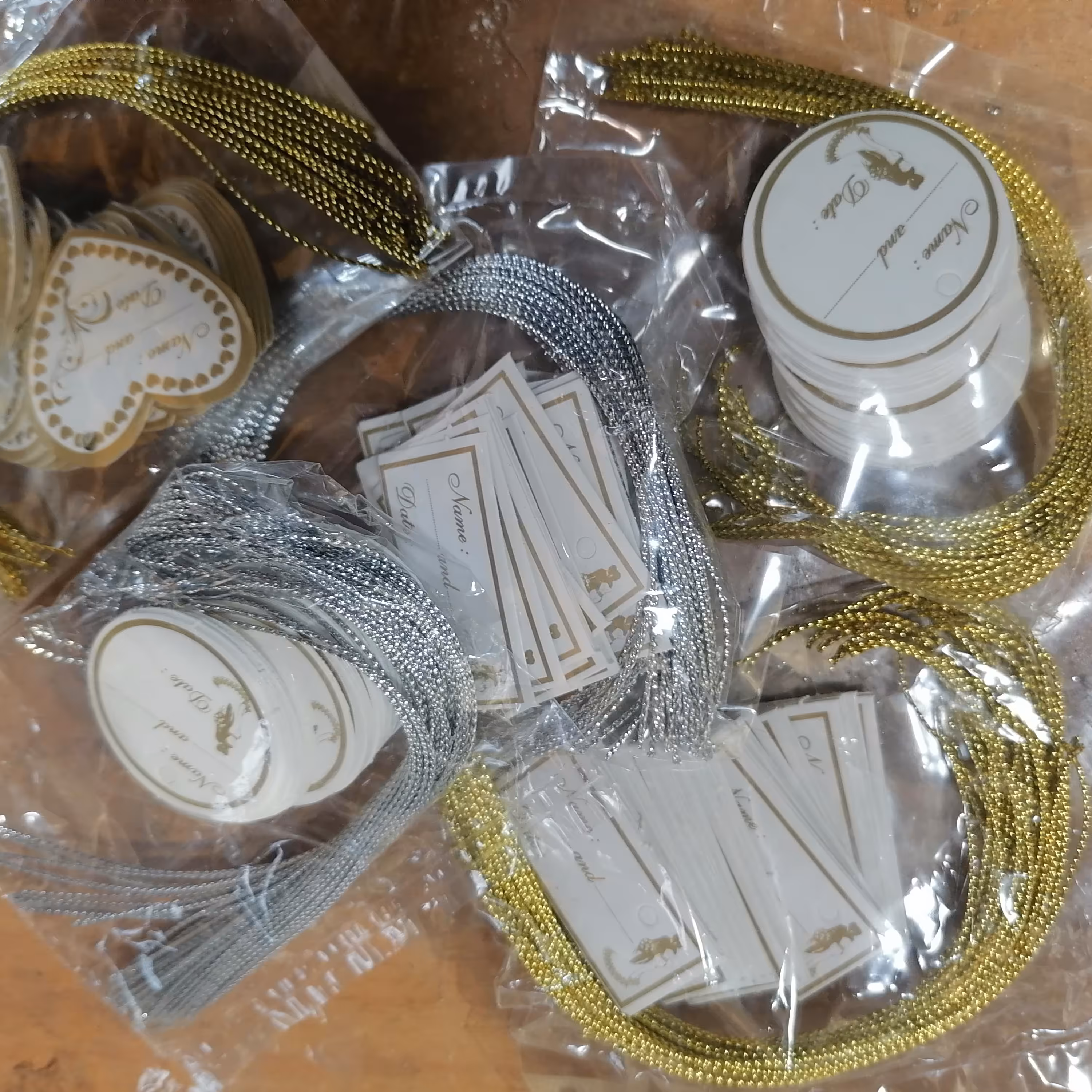 کاغذ یادبود50عددی (اسم نویس همراه تاریخ در دورنگ و چند طرح) 