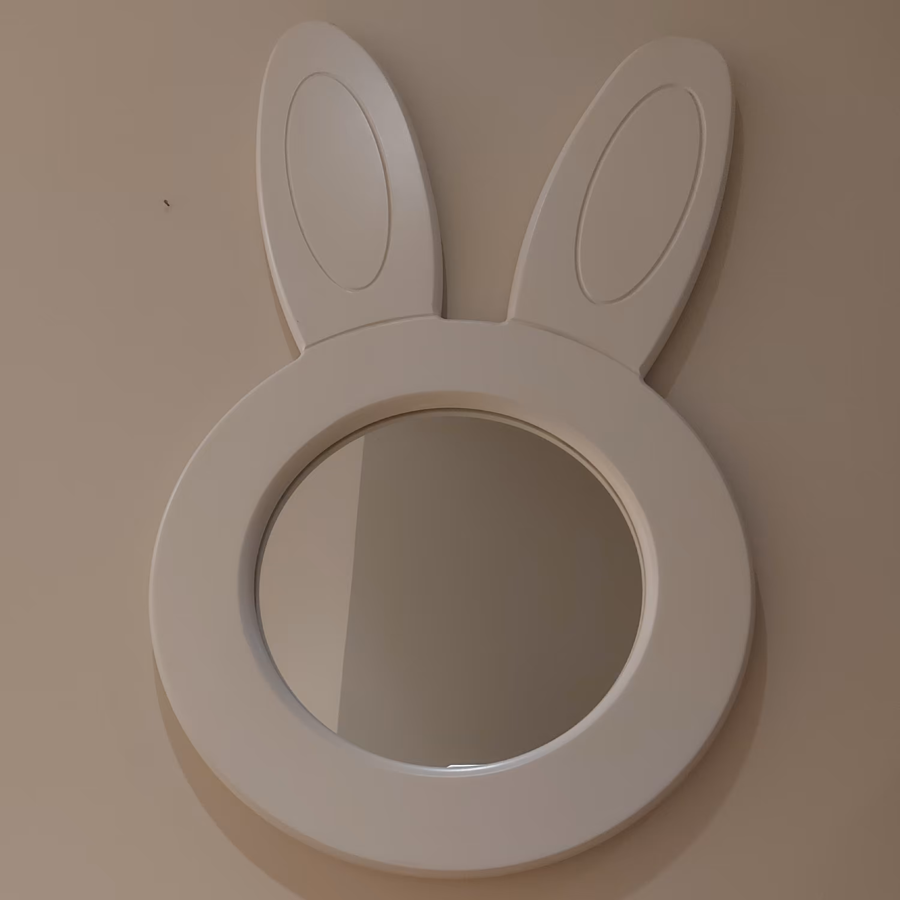 آینه مدل خرگوش