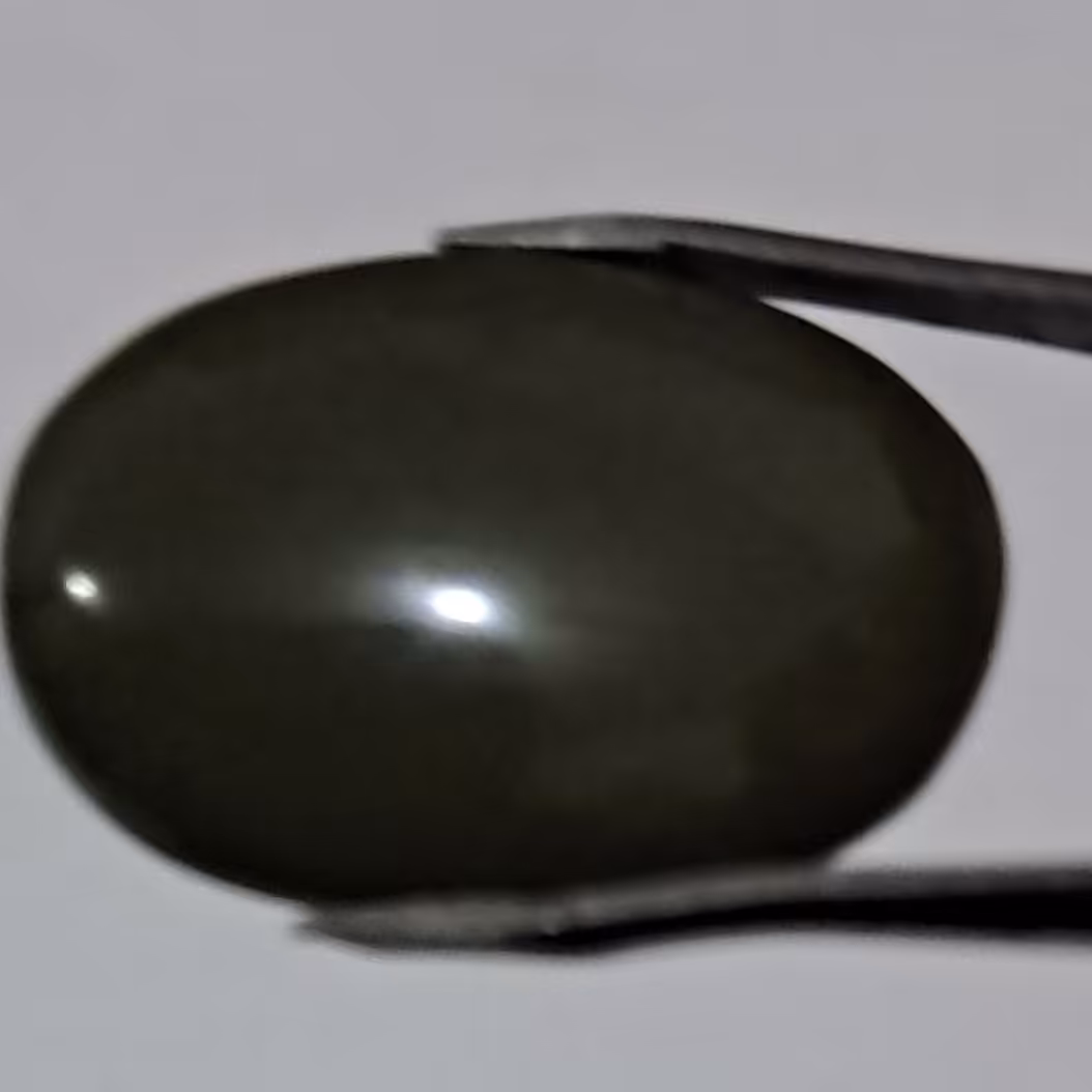 نگین سنگ معدنی یشم 