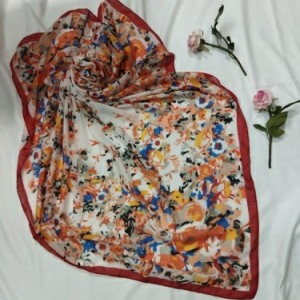 روسری نخی طرح آبرنگی
