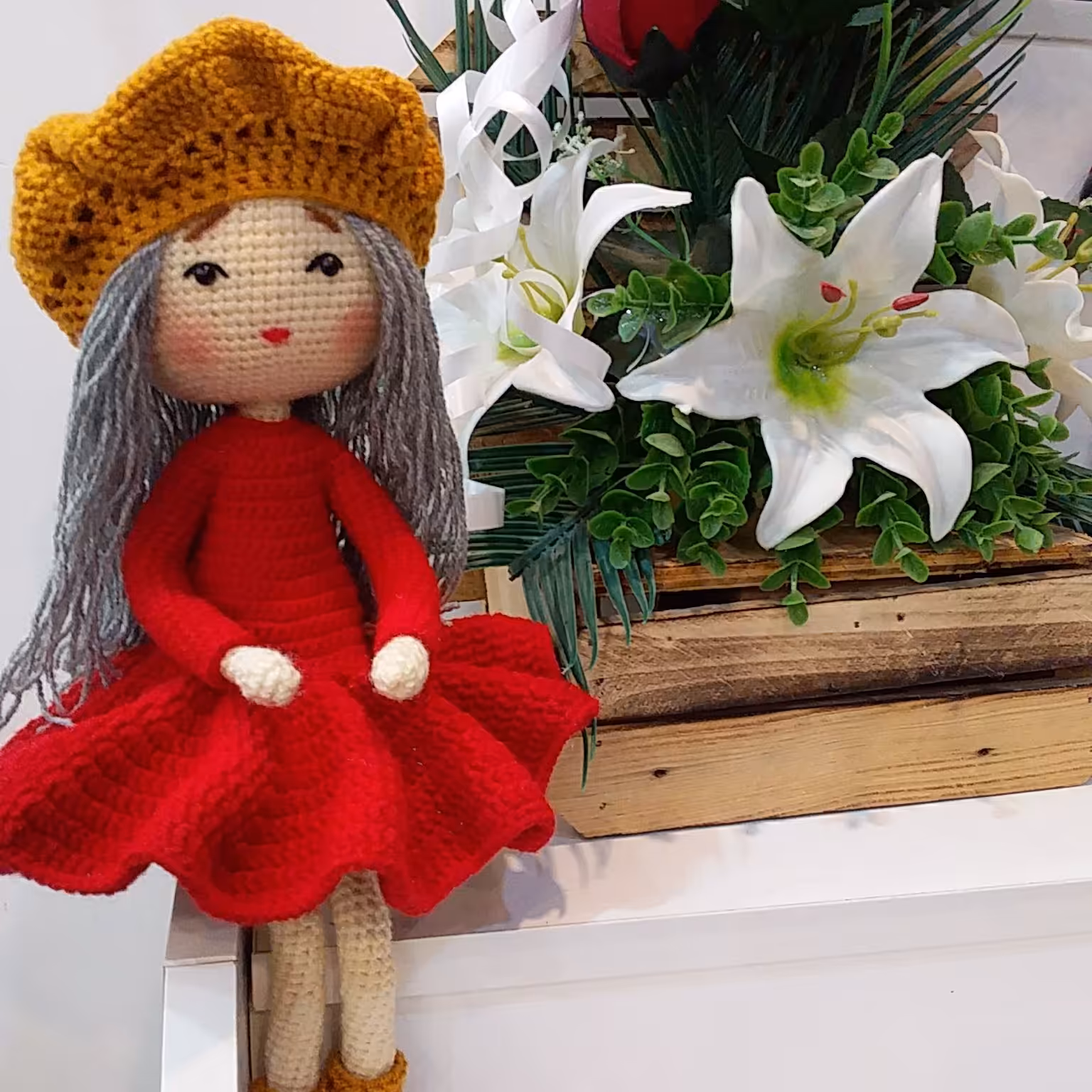 عروسک اندامی،قد 30 سانت،بافته شده با کاموای مرغوب ایرانی