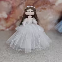 عروسک تیلدا .از جنس پارچه و کاملا دستساز.حدود 35 سانت.