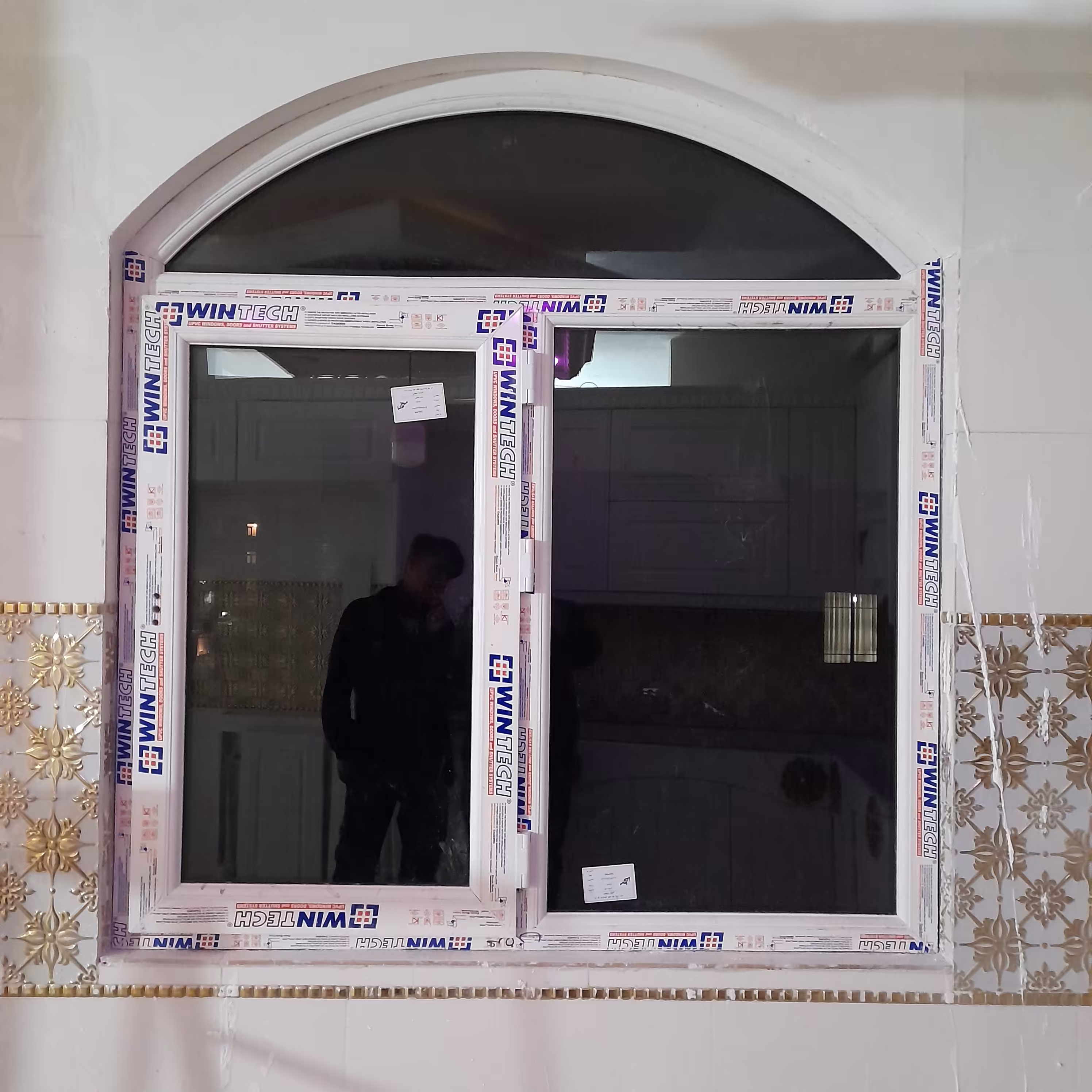 پنجره وینتک با گالوانیزه درجه یک سراسری