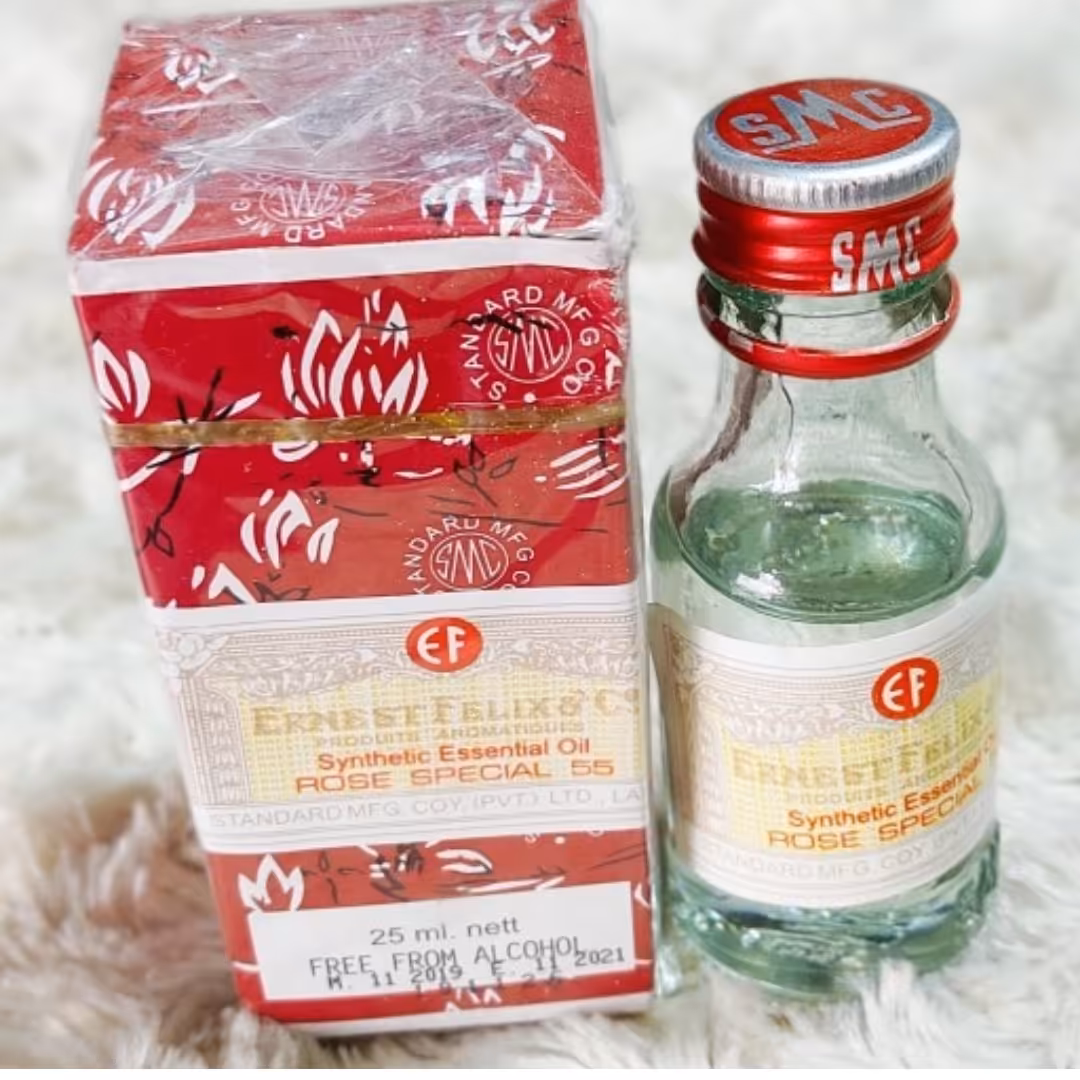 عطر گلاب لاهوری 25میل ساخت لاهور پاکستان.