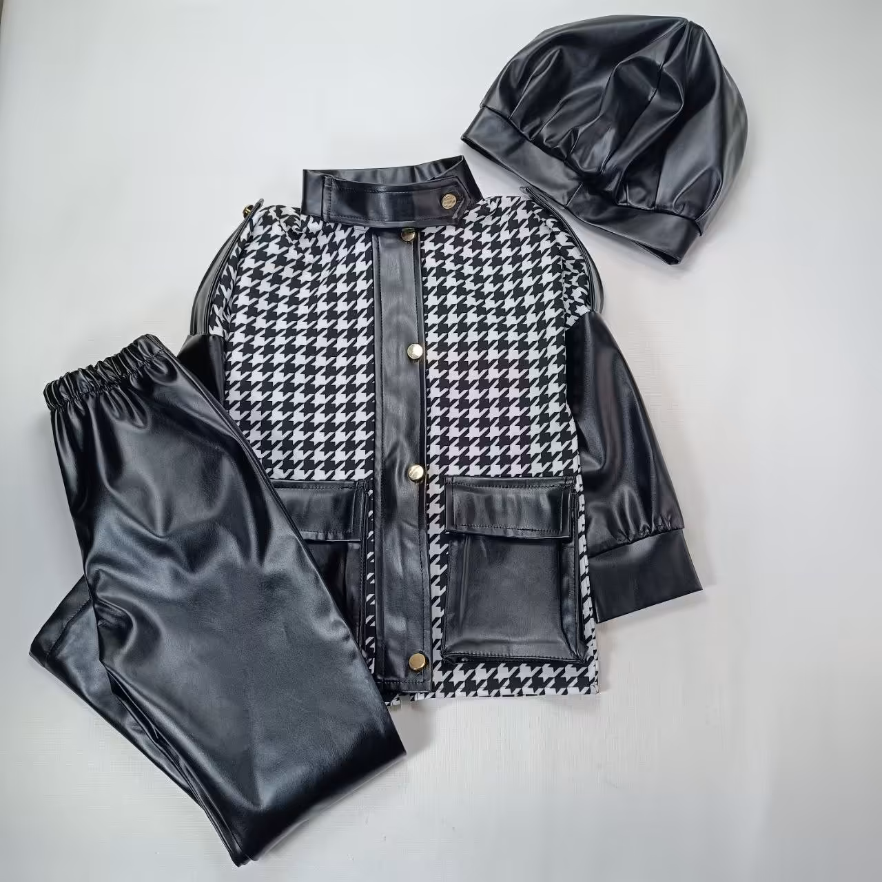 سویشرت شلوار چرم  پیچازی