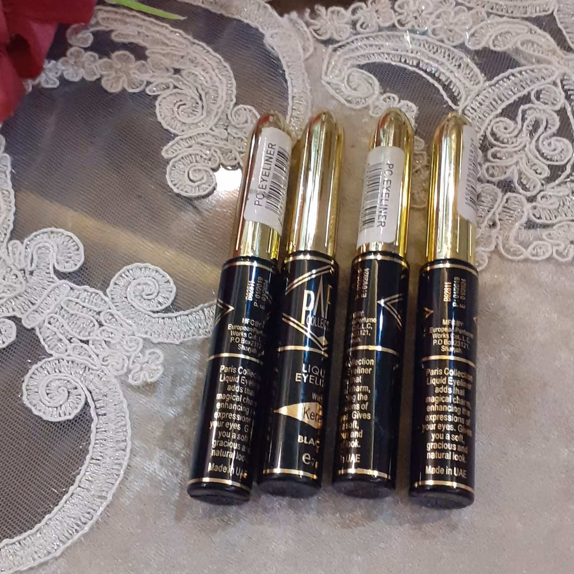 خط چشم پاریس