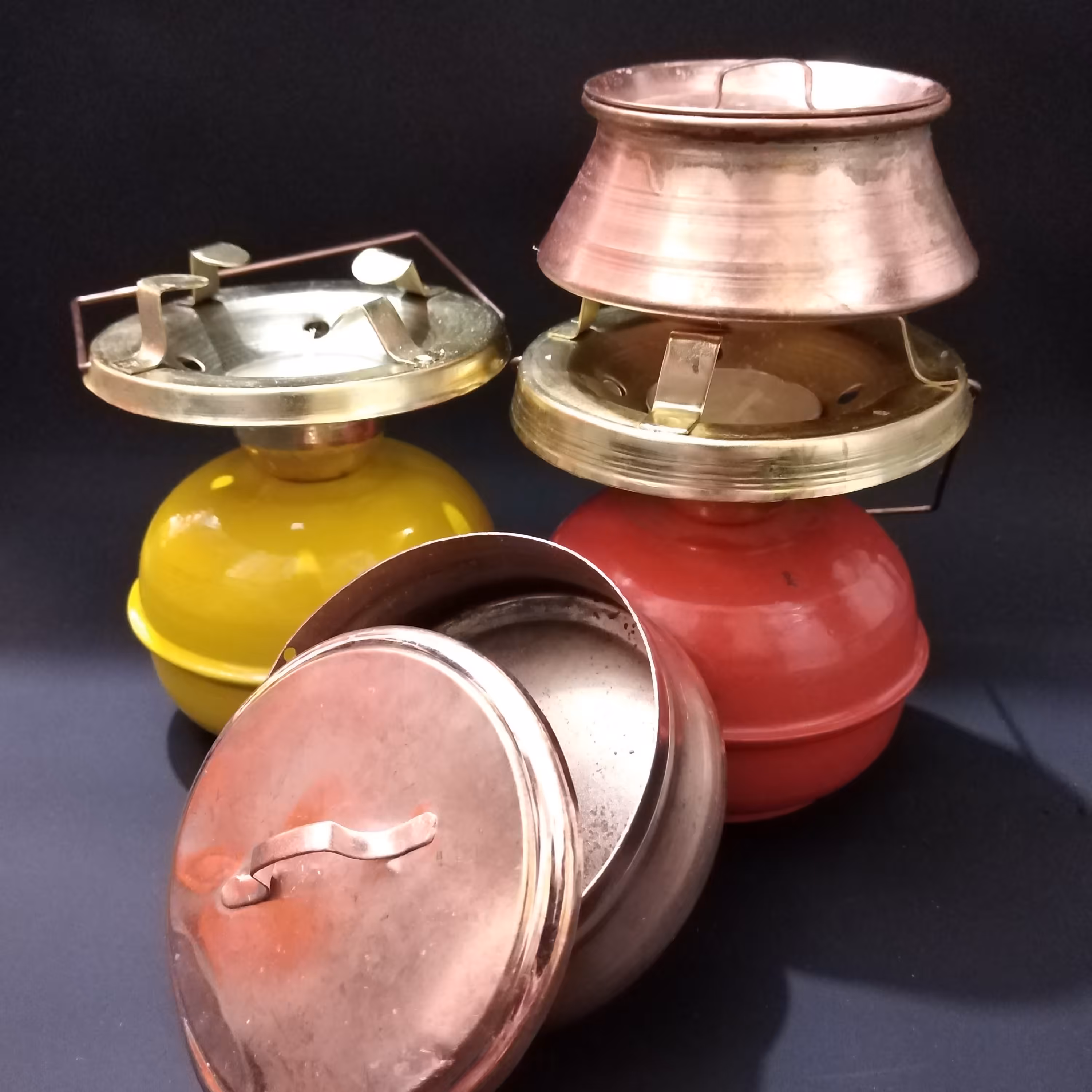 دکوری پیک نیک کوچک 12 سانت ارتفاع 7 سانت پهنا مناسب تزئین سفره هفت سین شب یلدا شب چله  